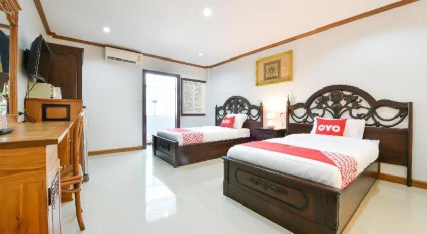 Oyo 549 Maesri Hotel Pattaya