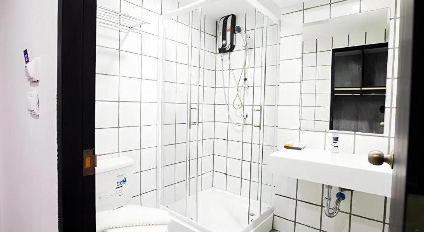Hotel B2 South 3*