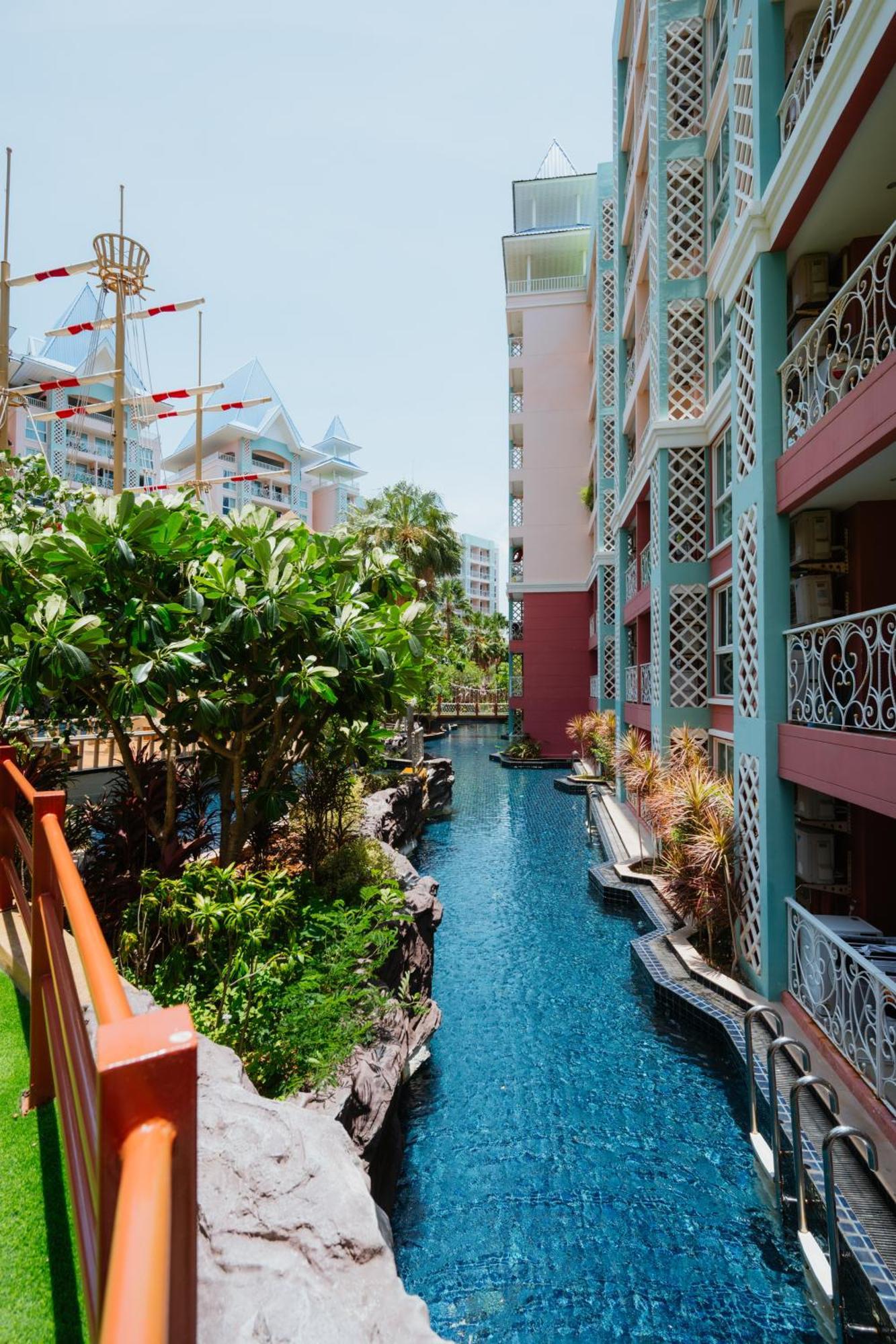 Grande Caribbean Aparthotel 3*