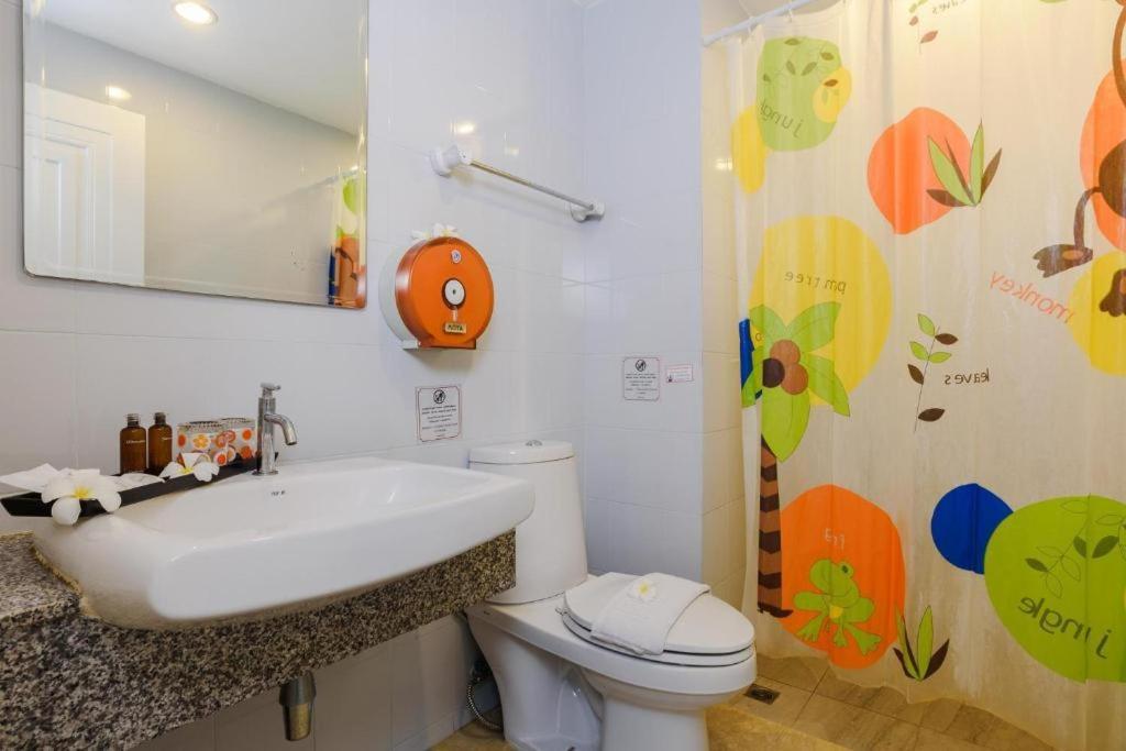 Stay Resort Pattaya - Pool & Comfort Near Beach Hotel