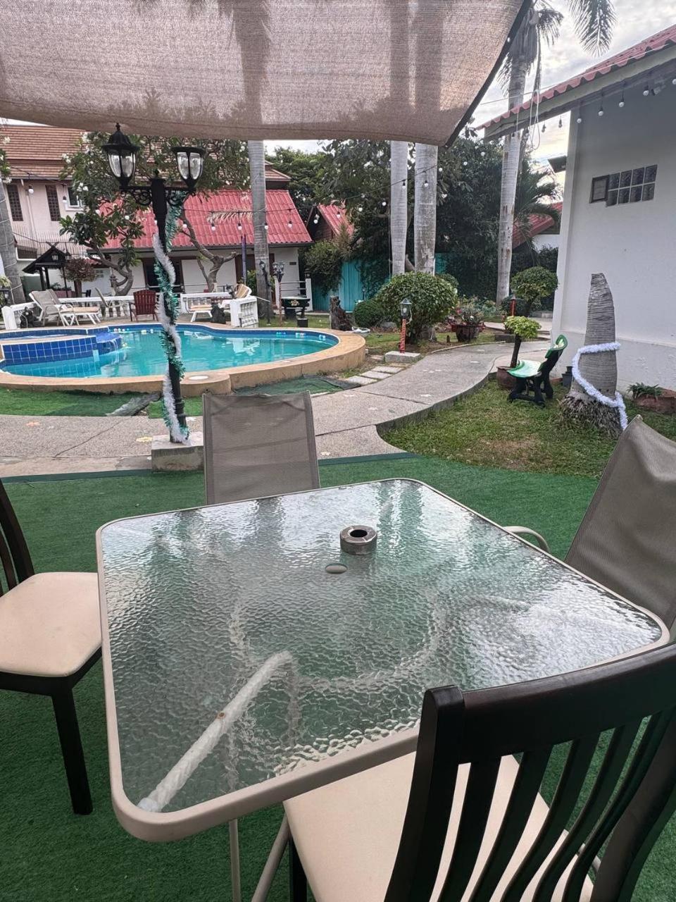 Holiday home 12 Bedroom Villa *