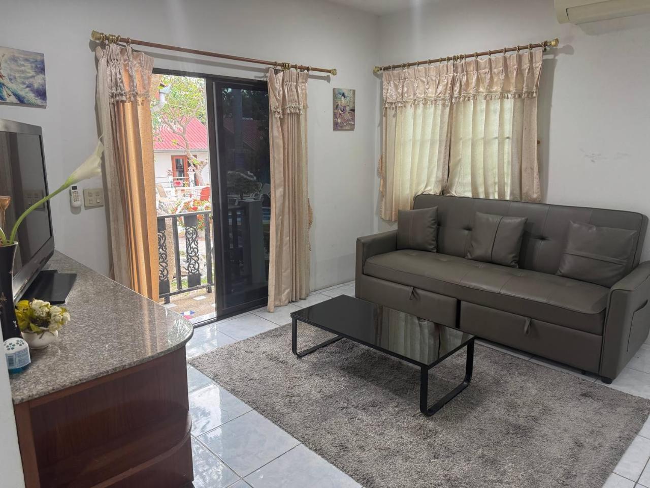 12 Bedroom Villa