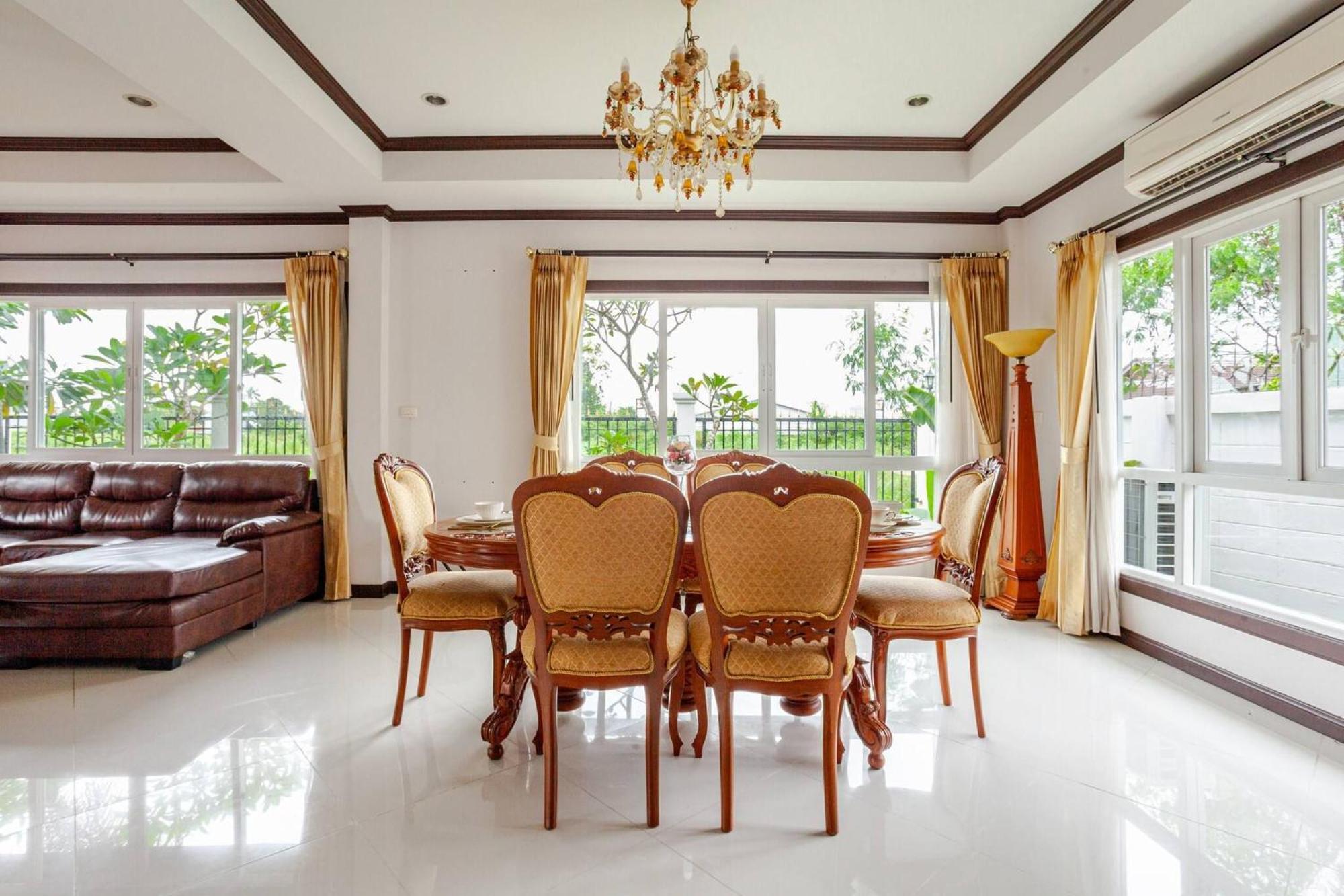 วิลล่า Luxury Iconic Royal Boat Pool North *