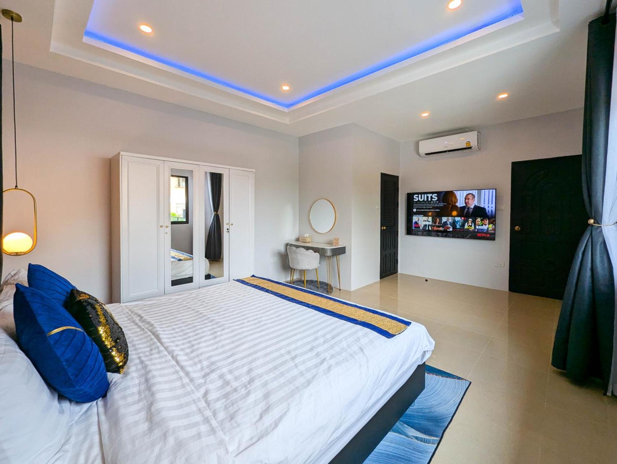 Villa Bella 2 - 7 Bedroom Luxury Pool - 14min To Walking Street Pattaya