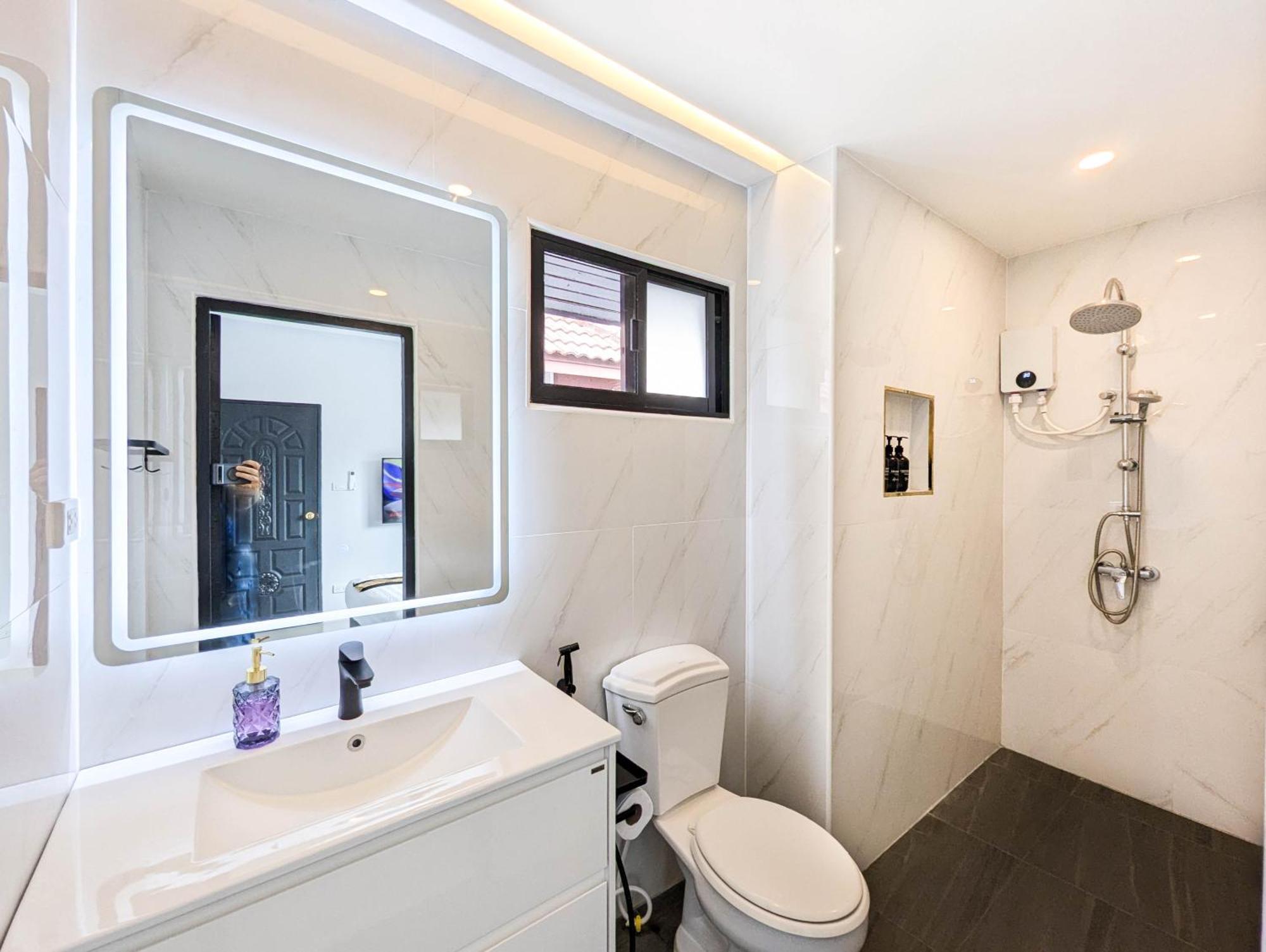 Bella 2 - 7 Bedroom Luxury Pool - 14min To Walking Street Villa