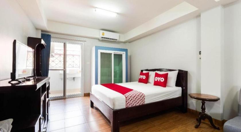 Oyo 1157 Ploy Pailin Place Hotel 2*