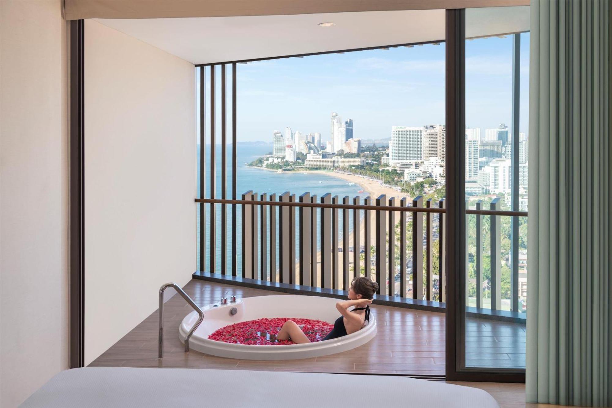 Hilton Resort 5*