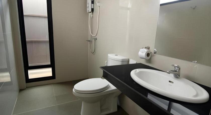 Sritrakul Place Hotel