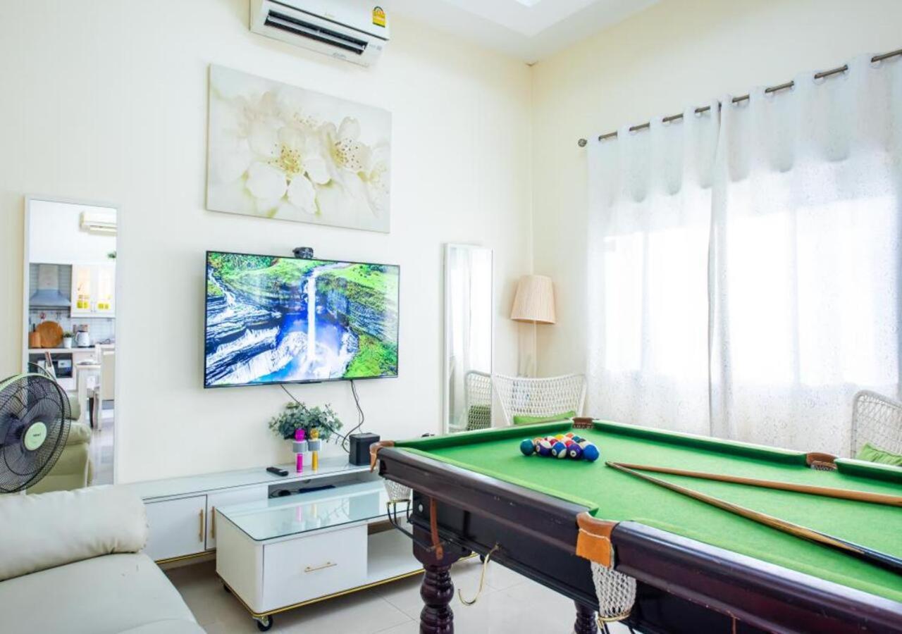 Happy N Joy Pool Near Jomtien On Thepprasit Road Villa *