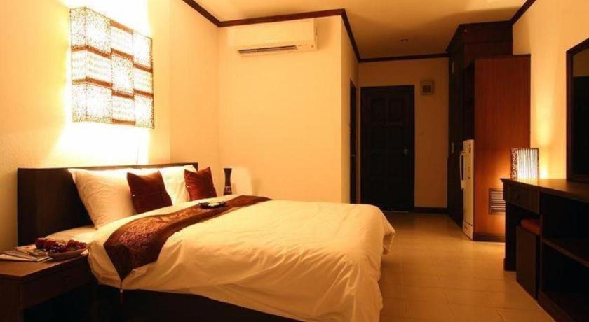 Hotel Sritrakul Place Pattaya