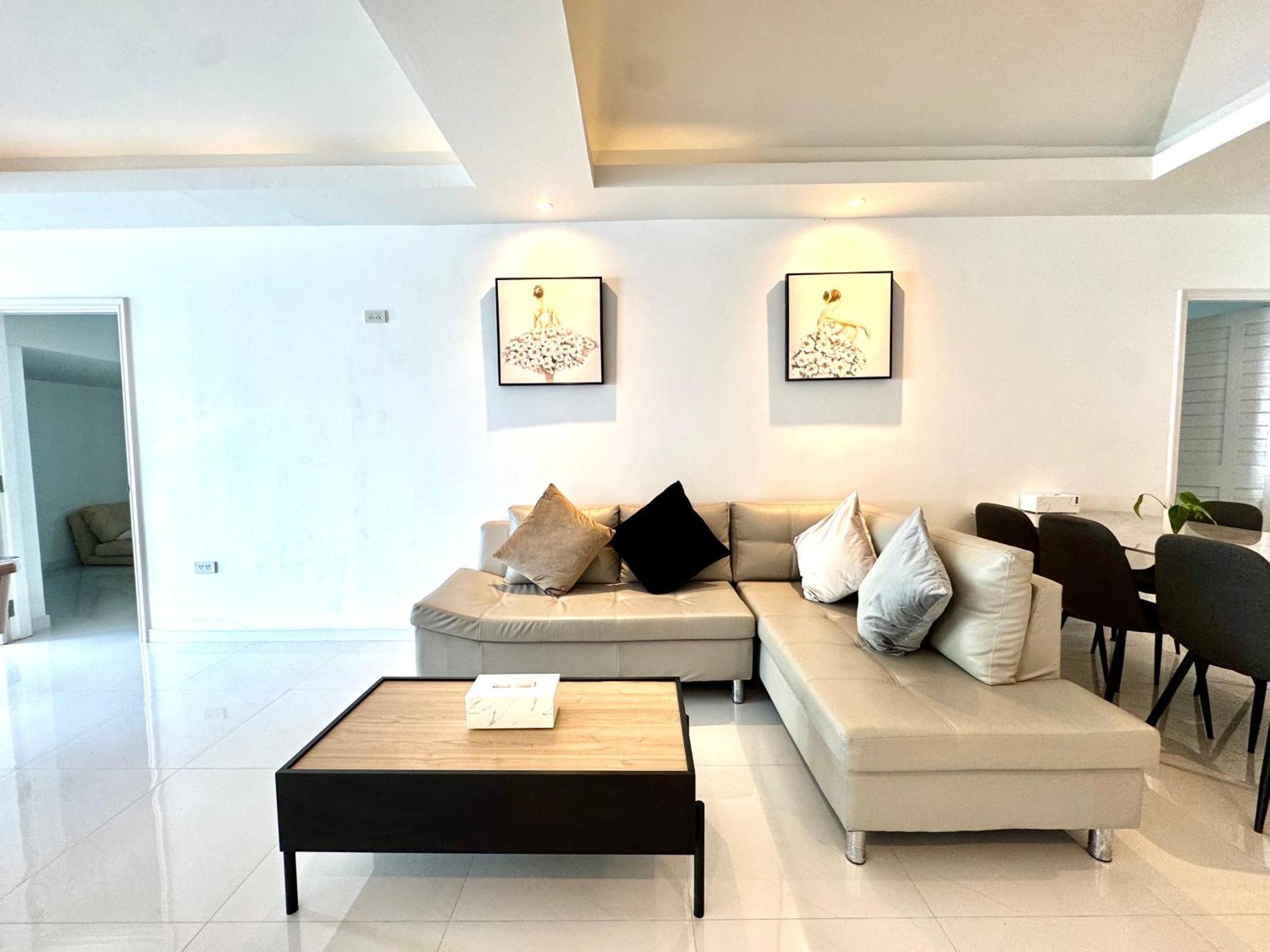 129 Wongamart * Pattaya