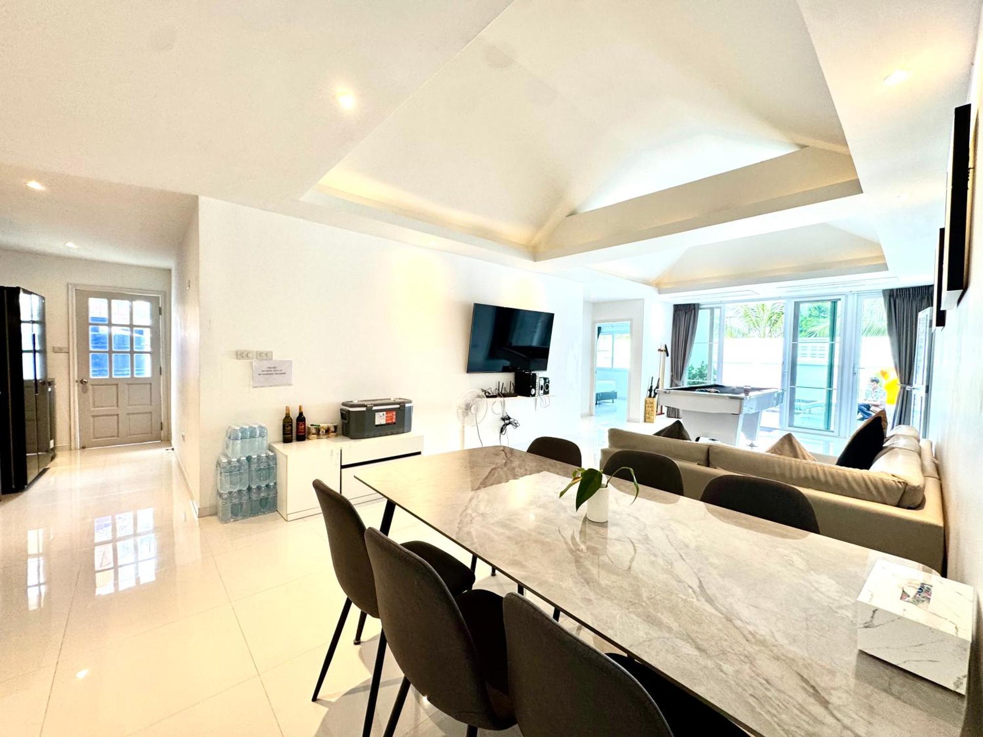 Villa 129 Wongamart *