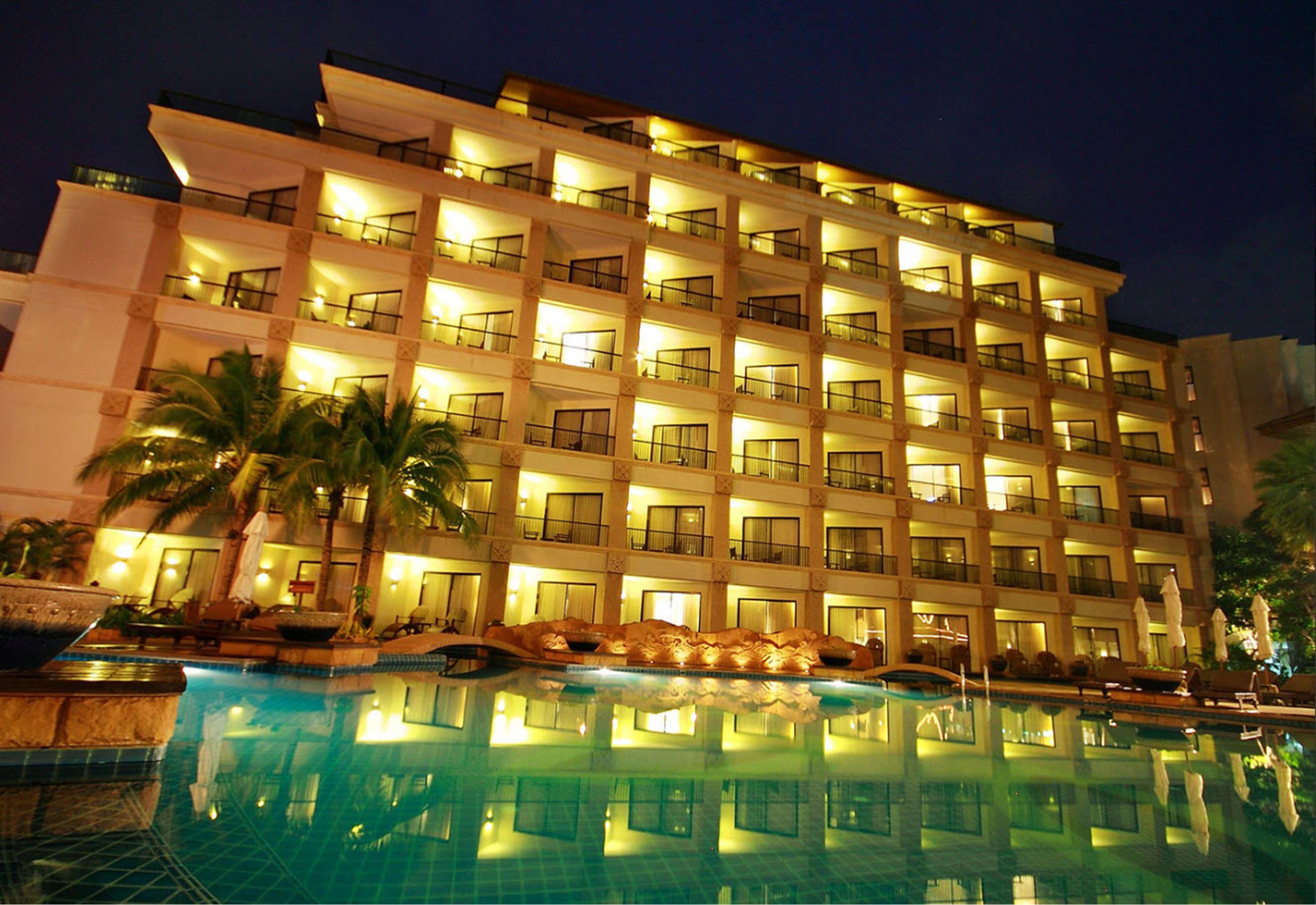 Garden Cliff And Pattaya