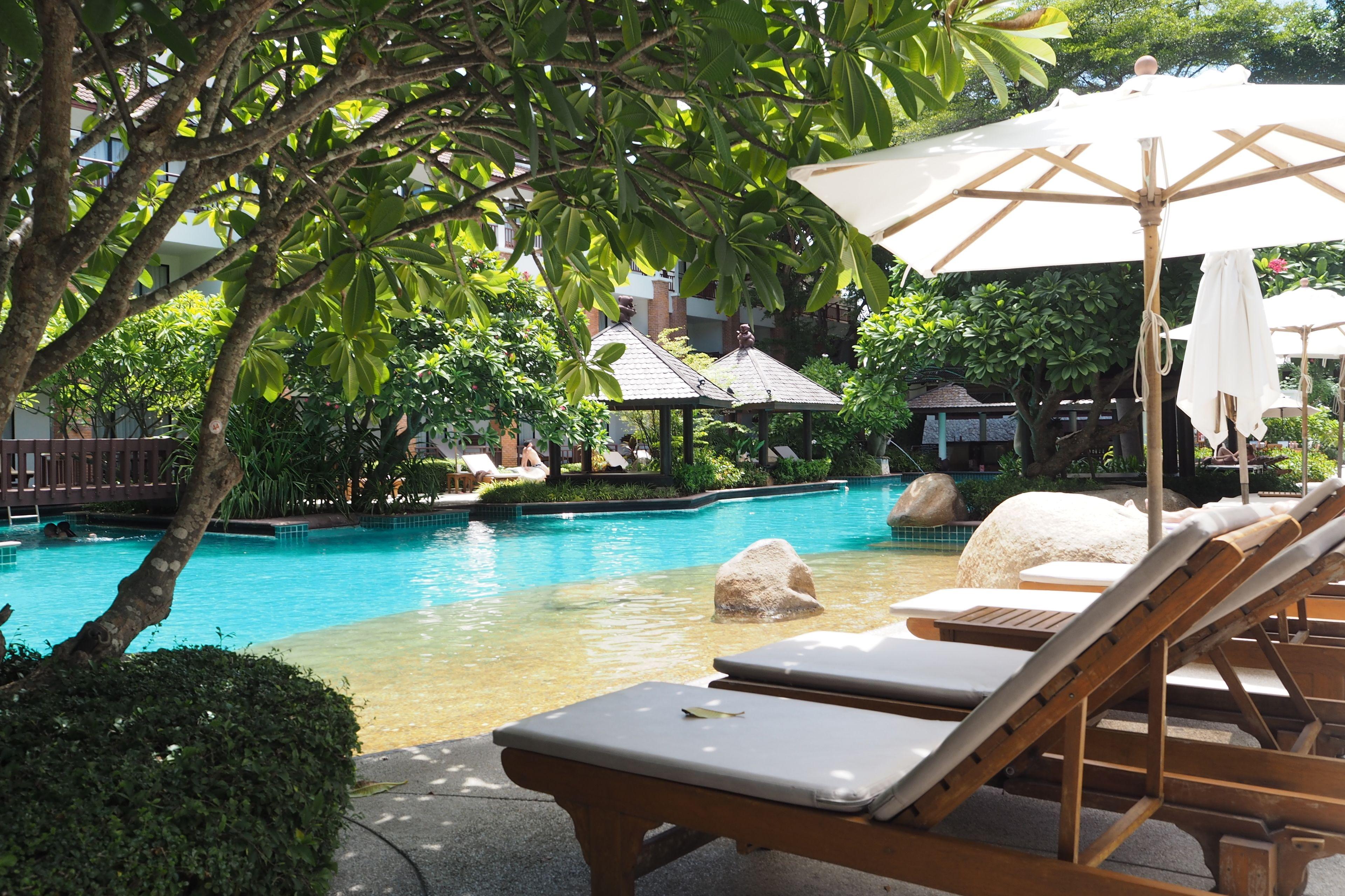 Resort Woodlands And Pattaya