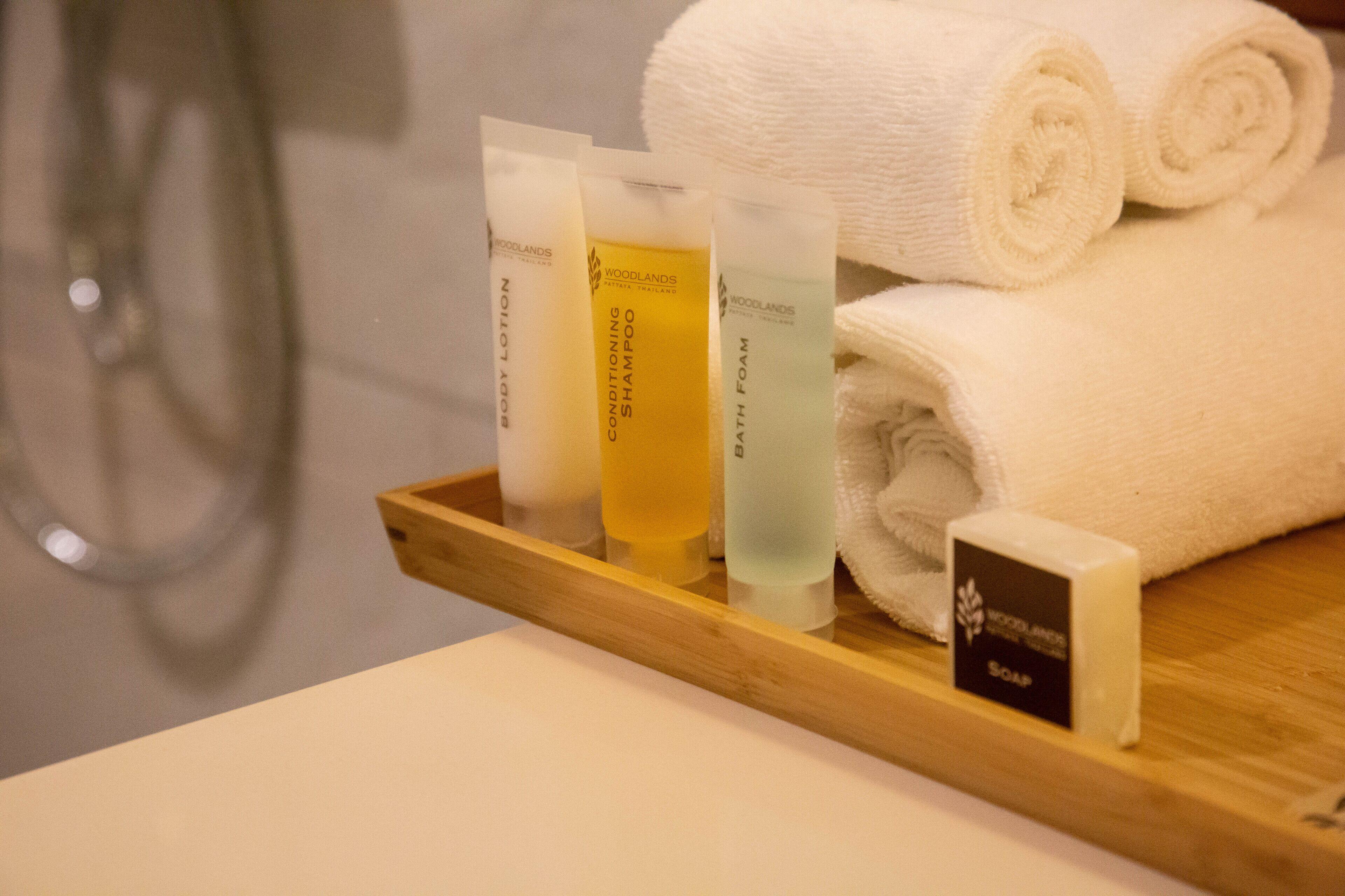 Resort Woodlands And Pattaya