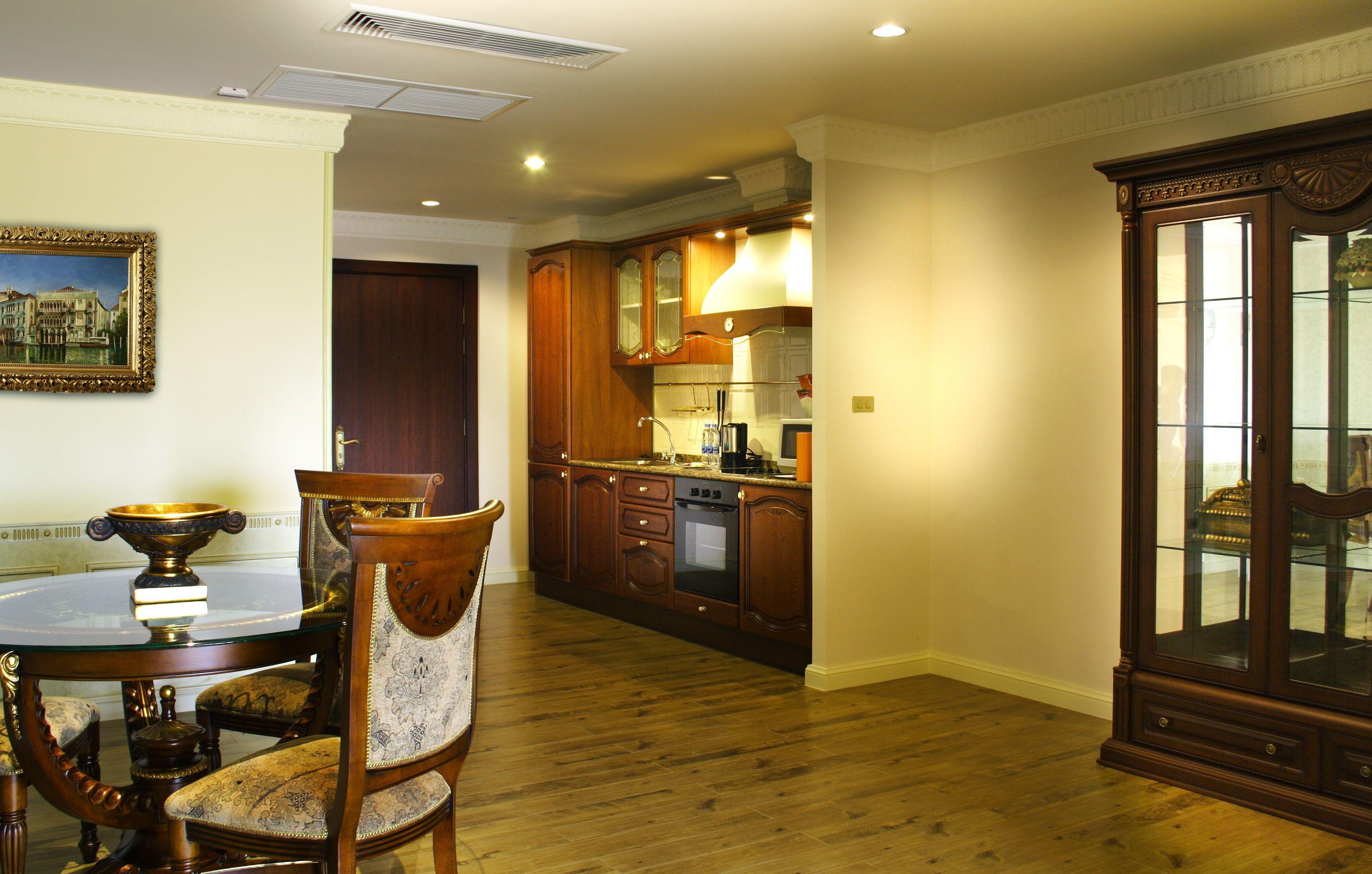 Hotel Four Seasons Place Pattaya