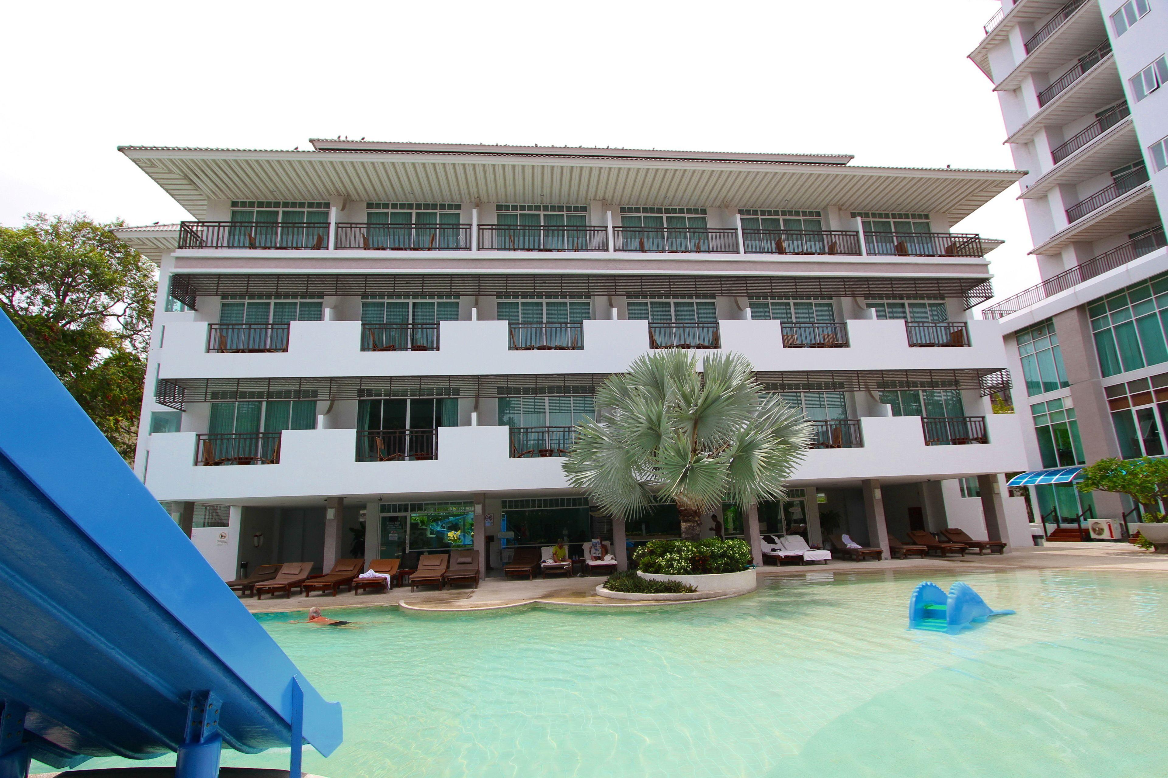 Discovery โรงแรม