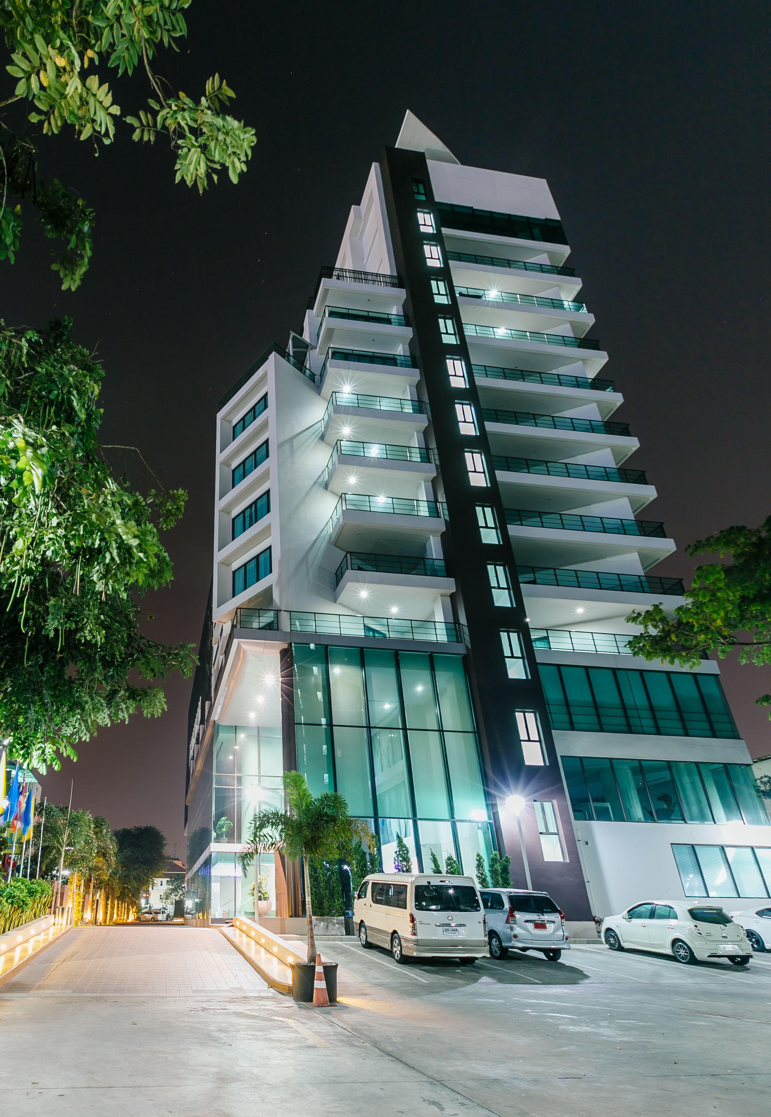 โรงแรม Discovery 4*