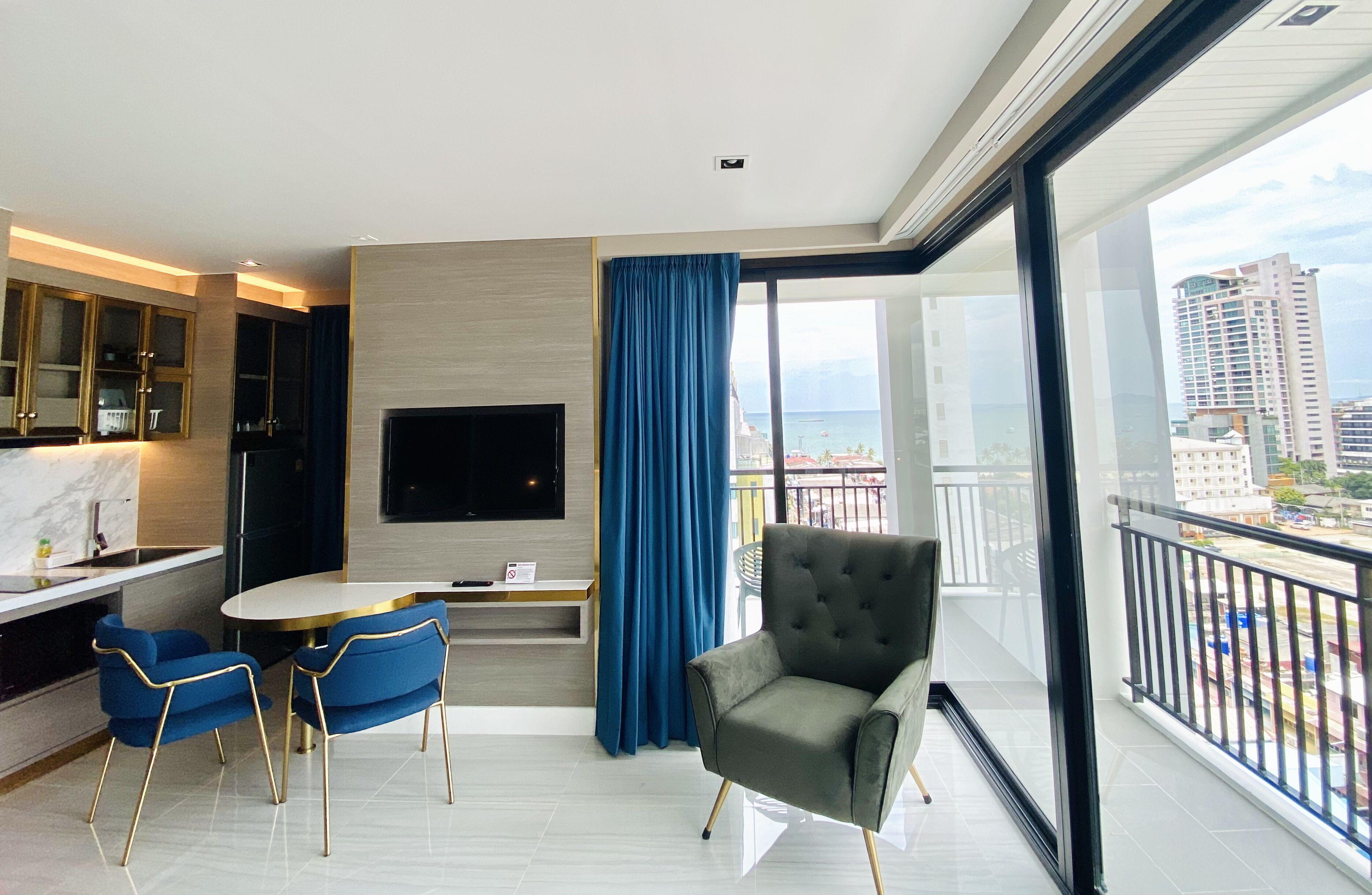 โรงแรม Discovery 4*