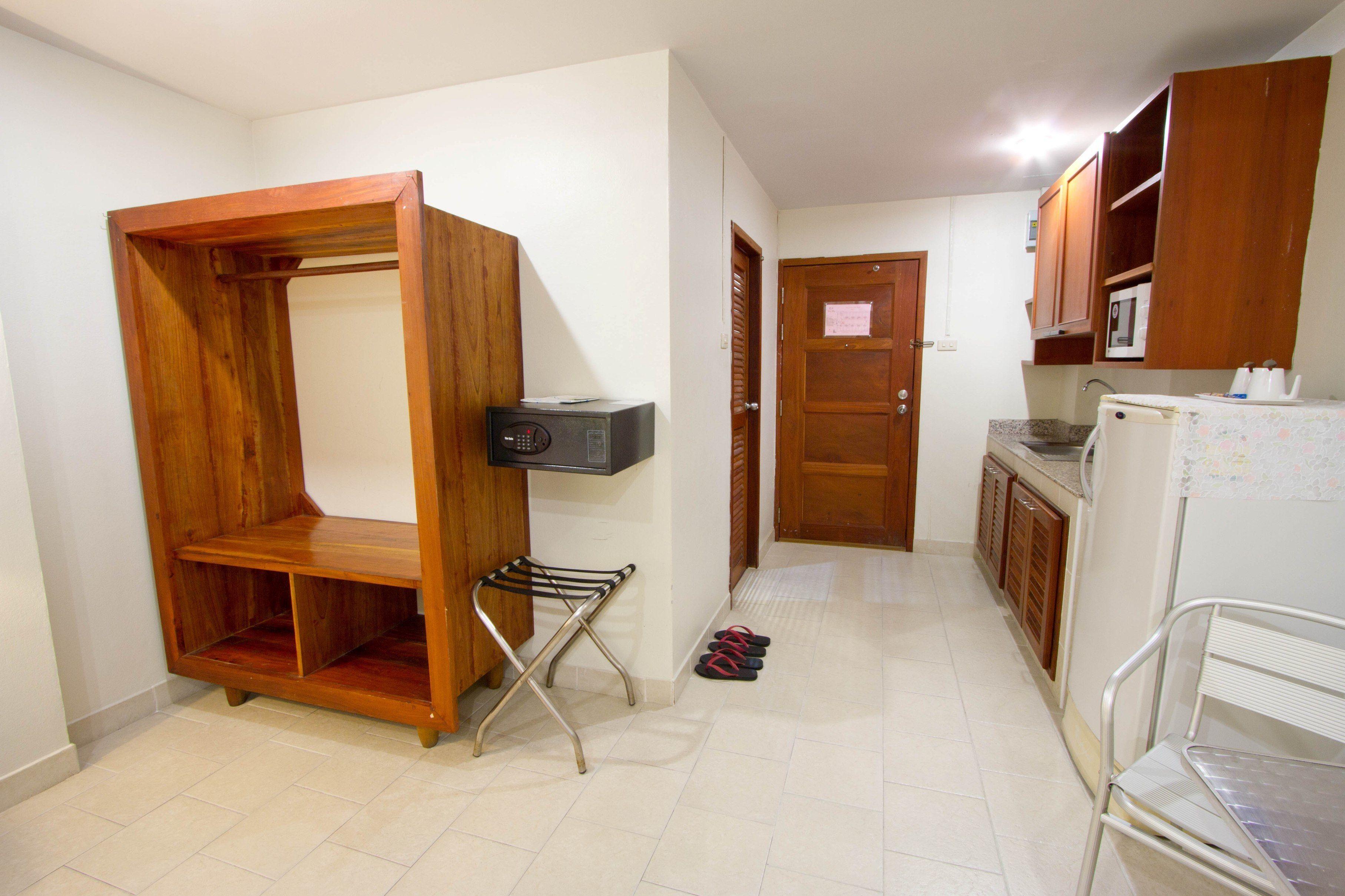 Hotel Bella 3rd Road 3*