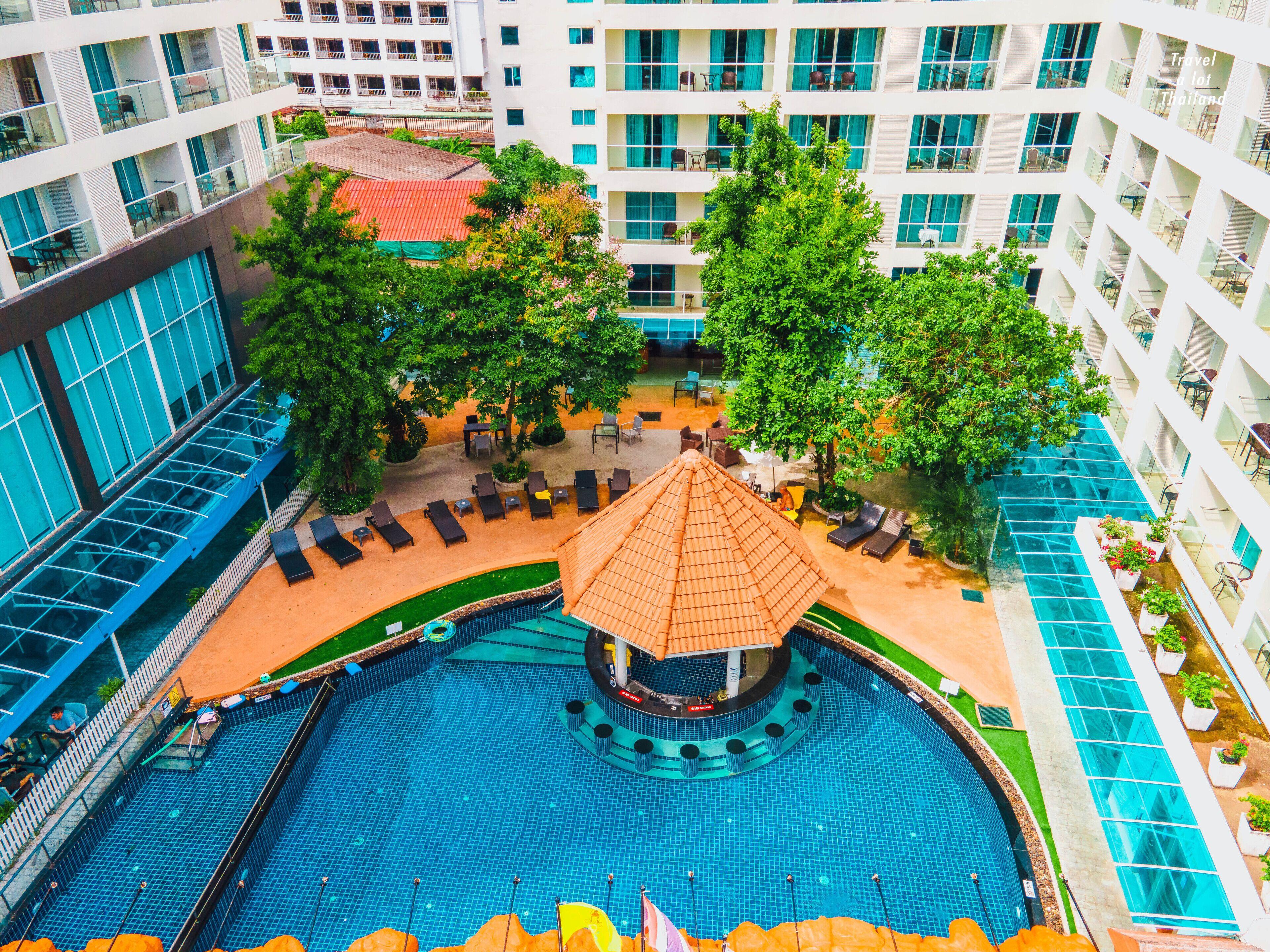 Centara Hotel