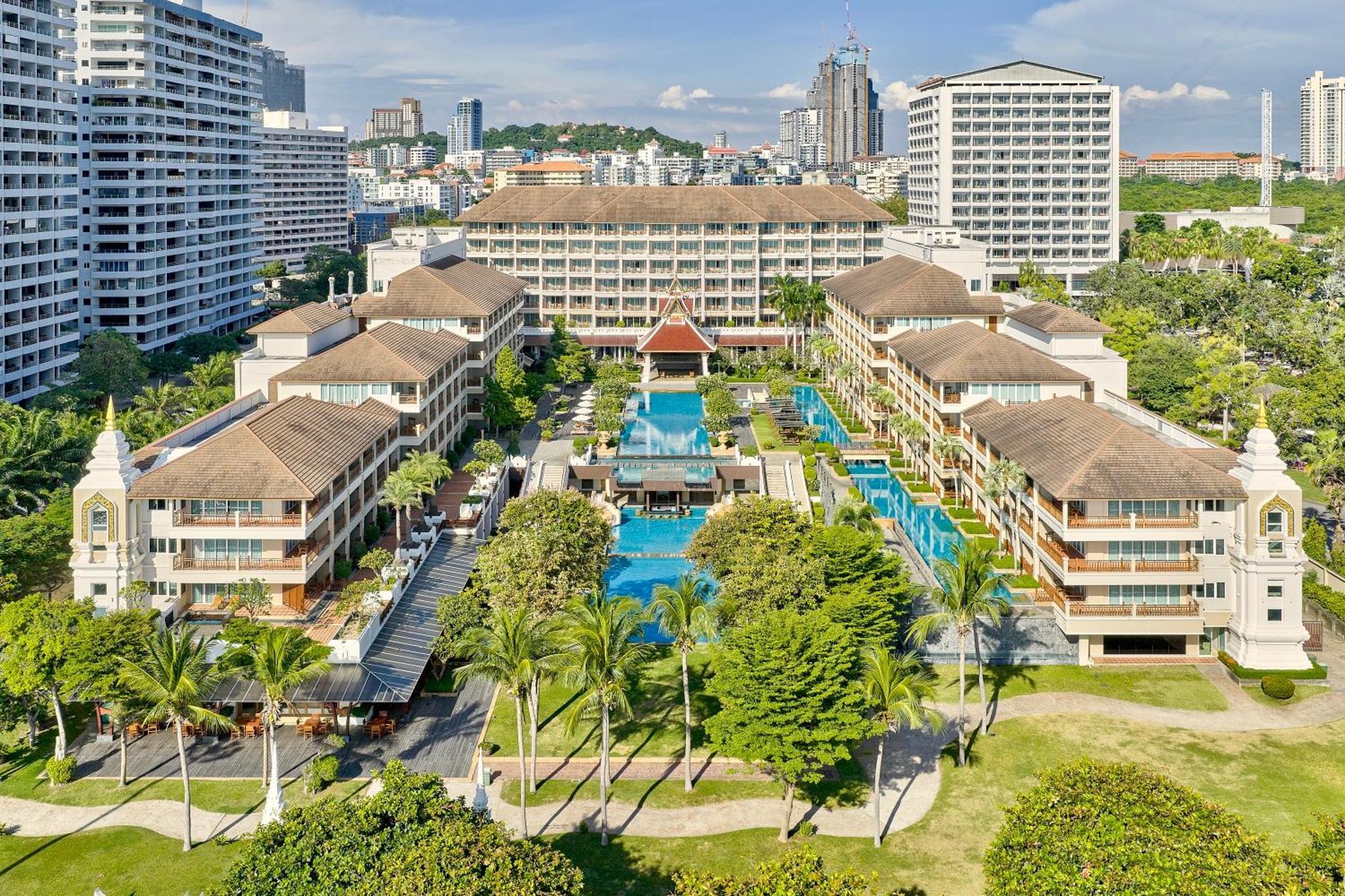 The Heritage Beachfront 4* Pattaya