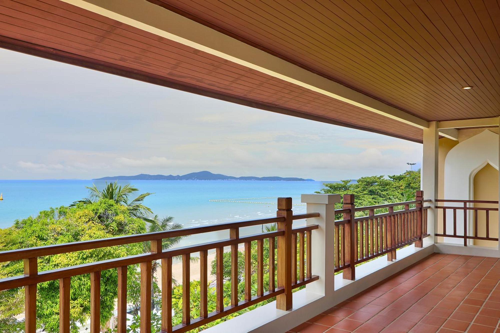 The Heritage Beachfront Pattaya