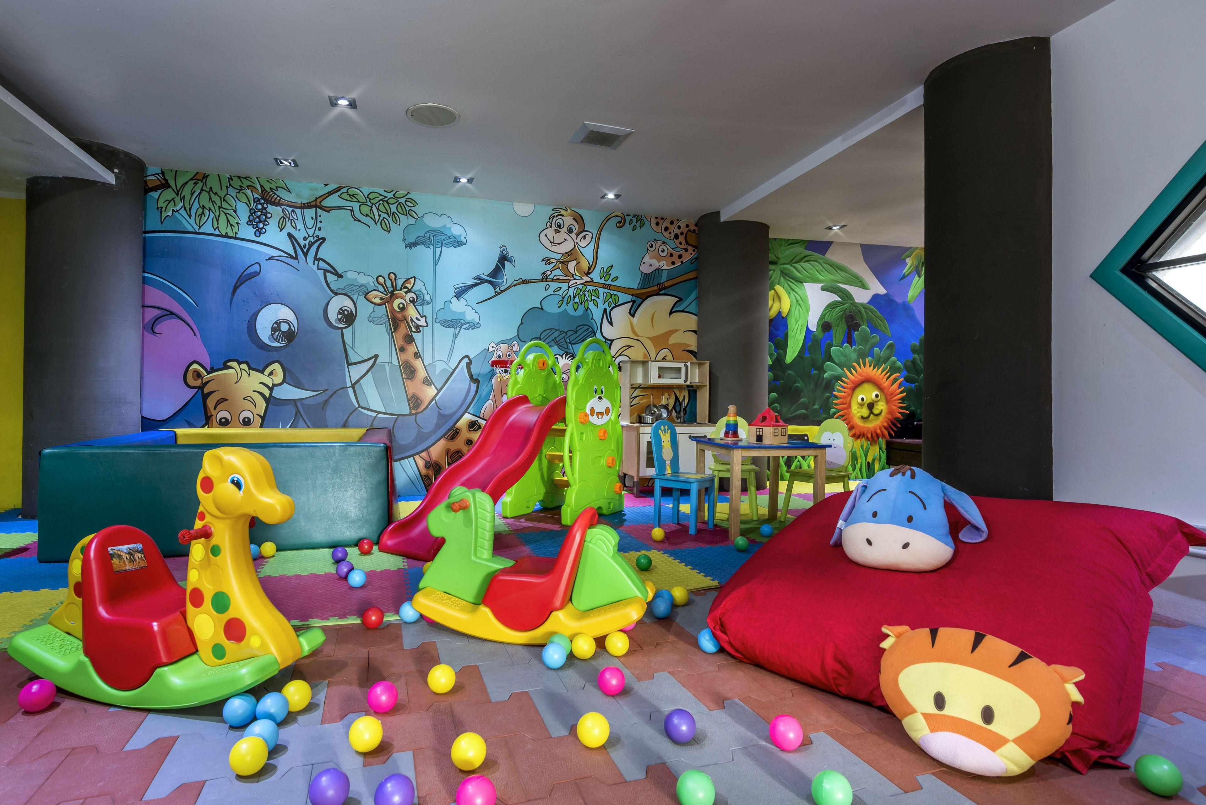 Resort Modus Beachfront 5*