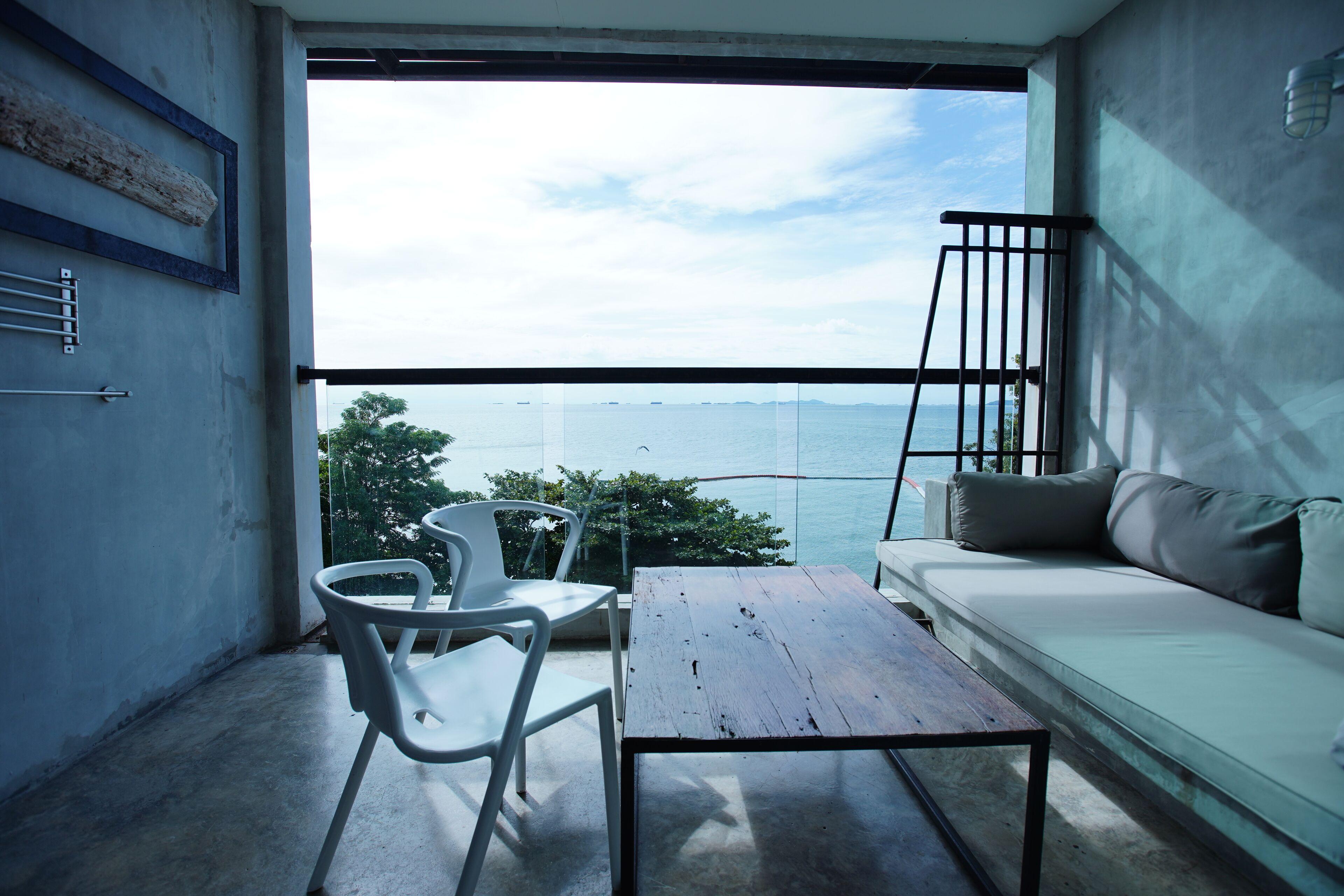 Modus Beachfront Pattaya