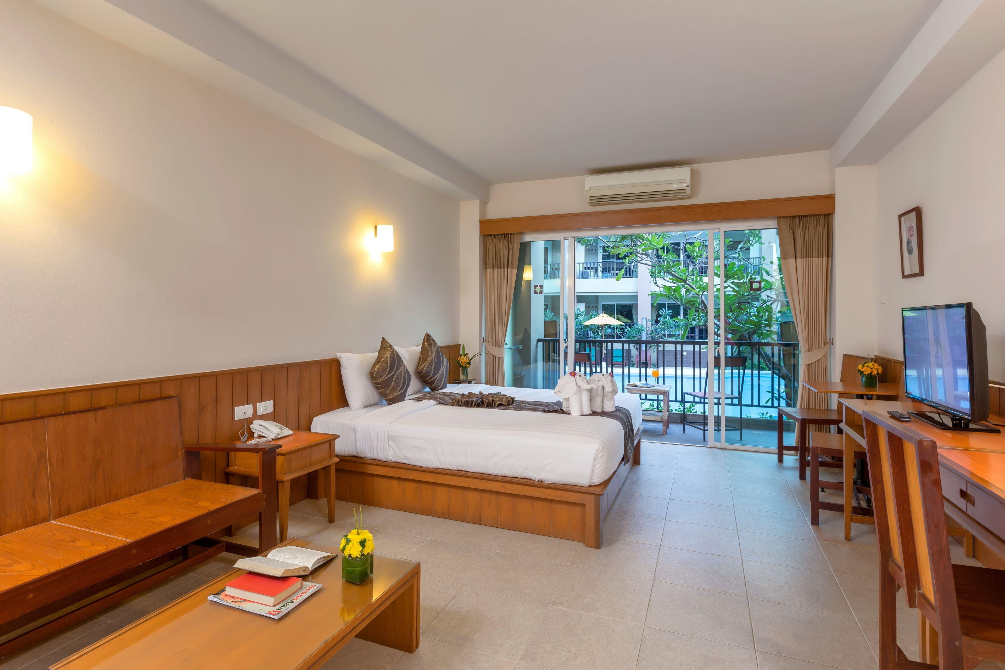 โรงแรม Authong 3*