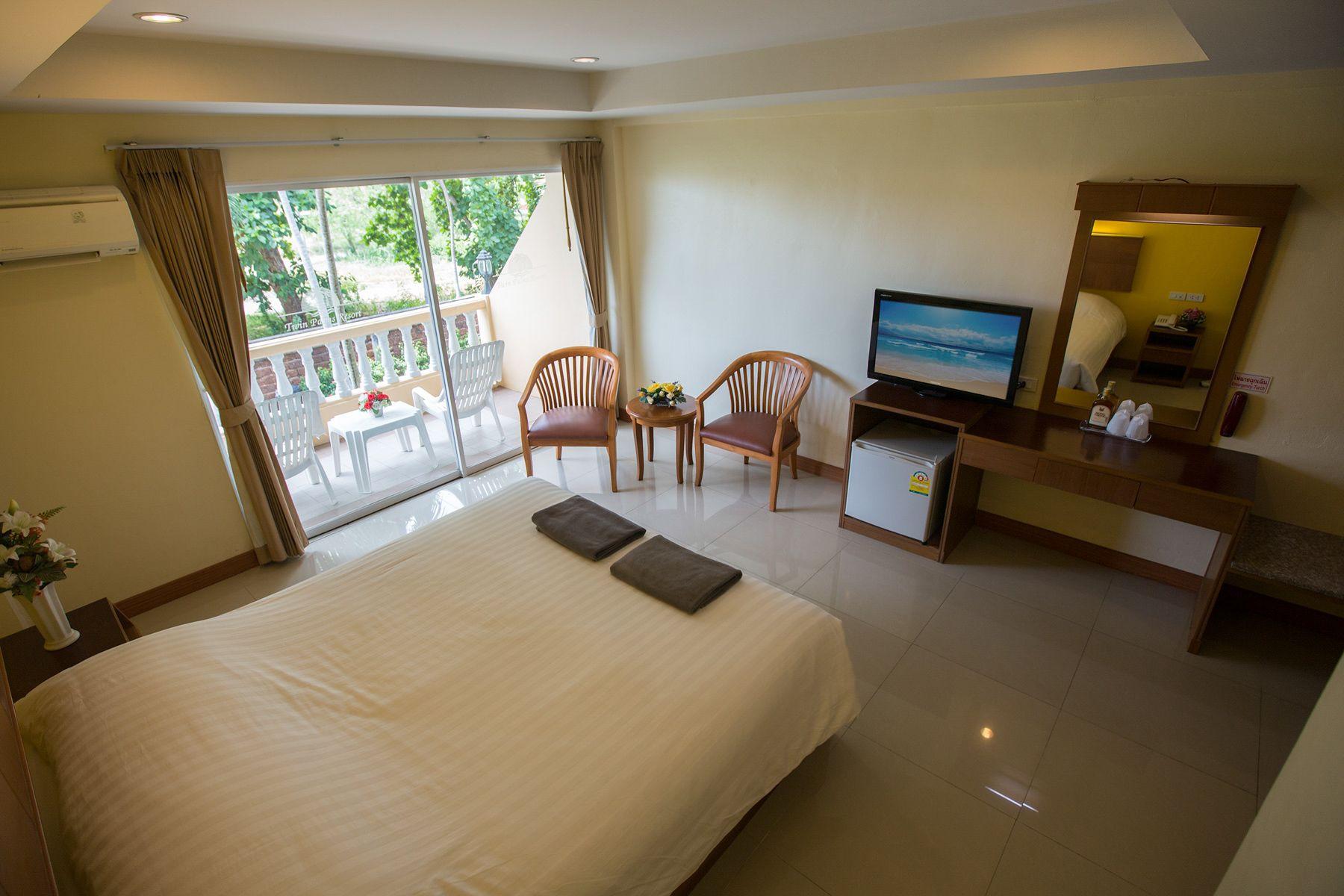 Twin Palms Pattaya, Sha Extra Certified Hotel 3*