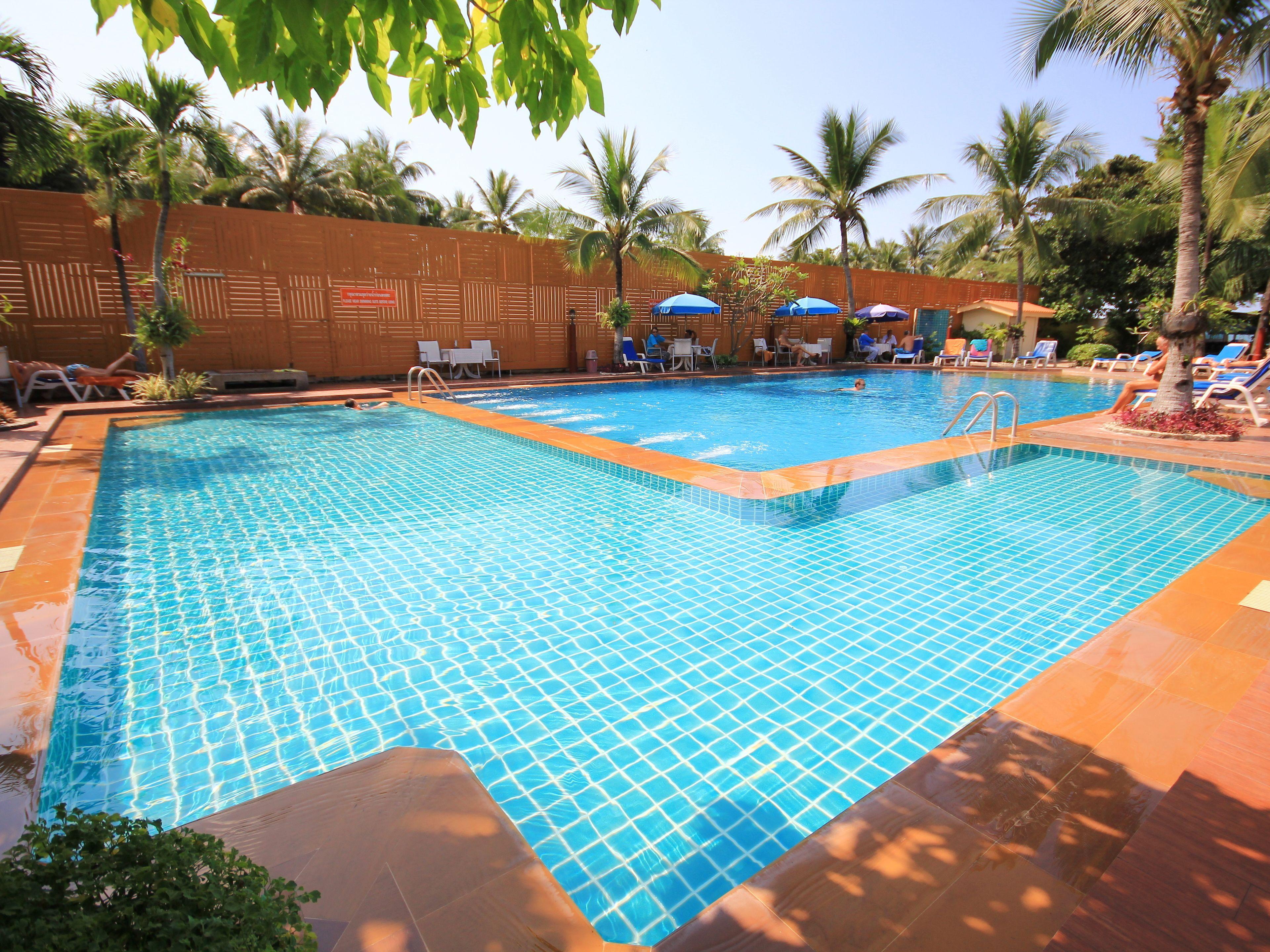 Hotel Twin Palms Pattaya, Sha Extra Certified 3*