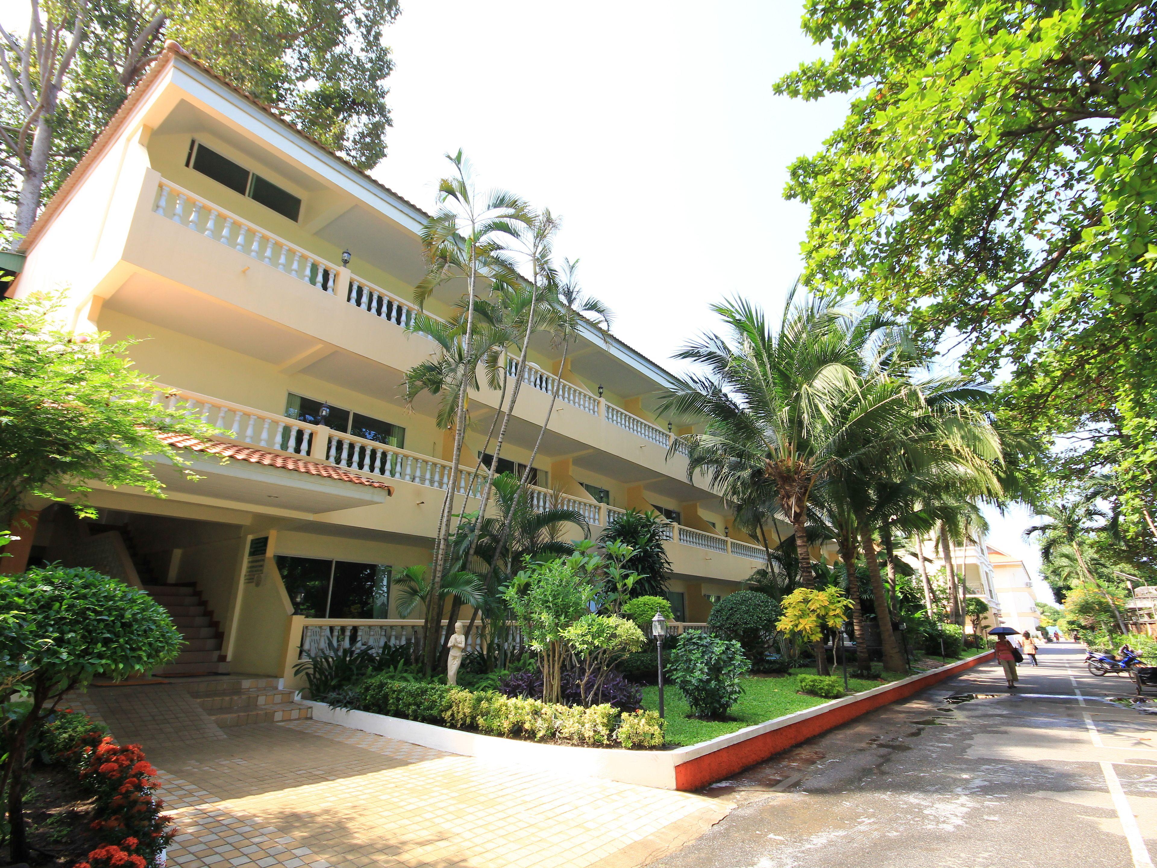 Hotel Twin Palms Pattaya, Sha Extra Certified 3*