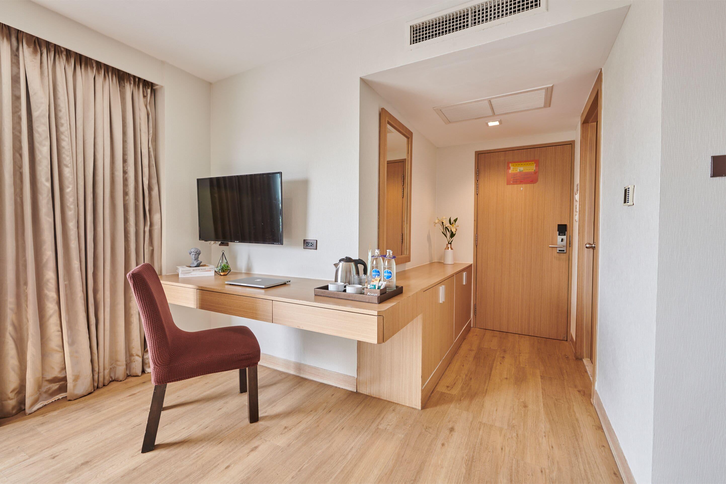 โรงแรม Adelphi Pattaya