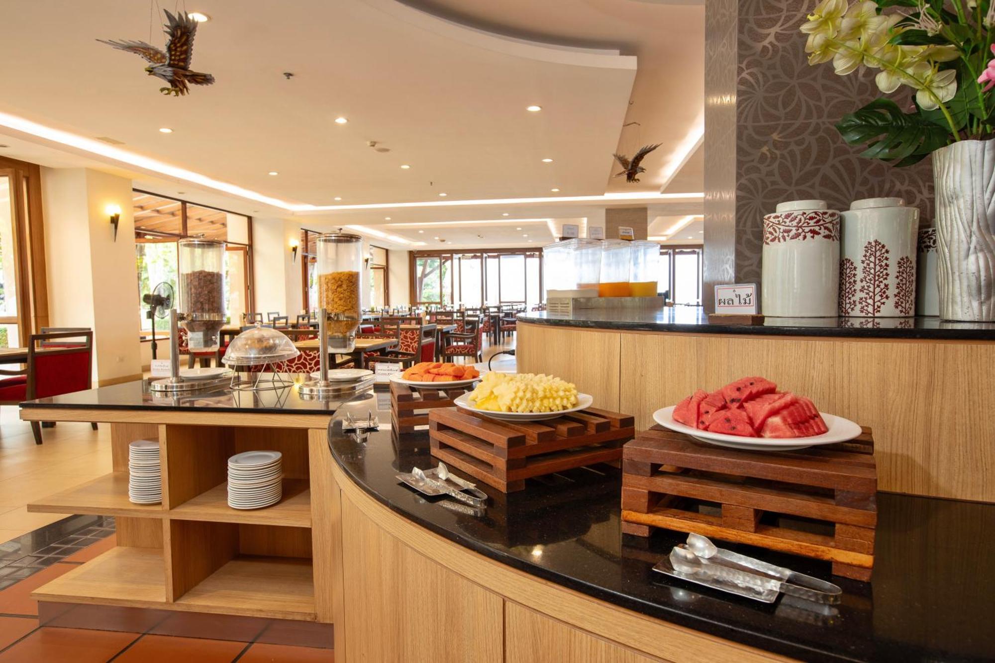 Resort The Heritage Beachfront 4*