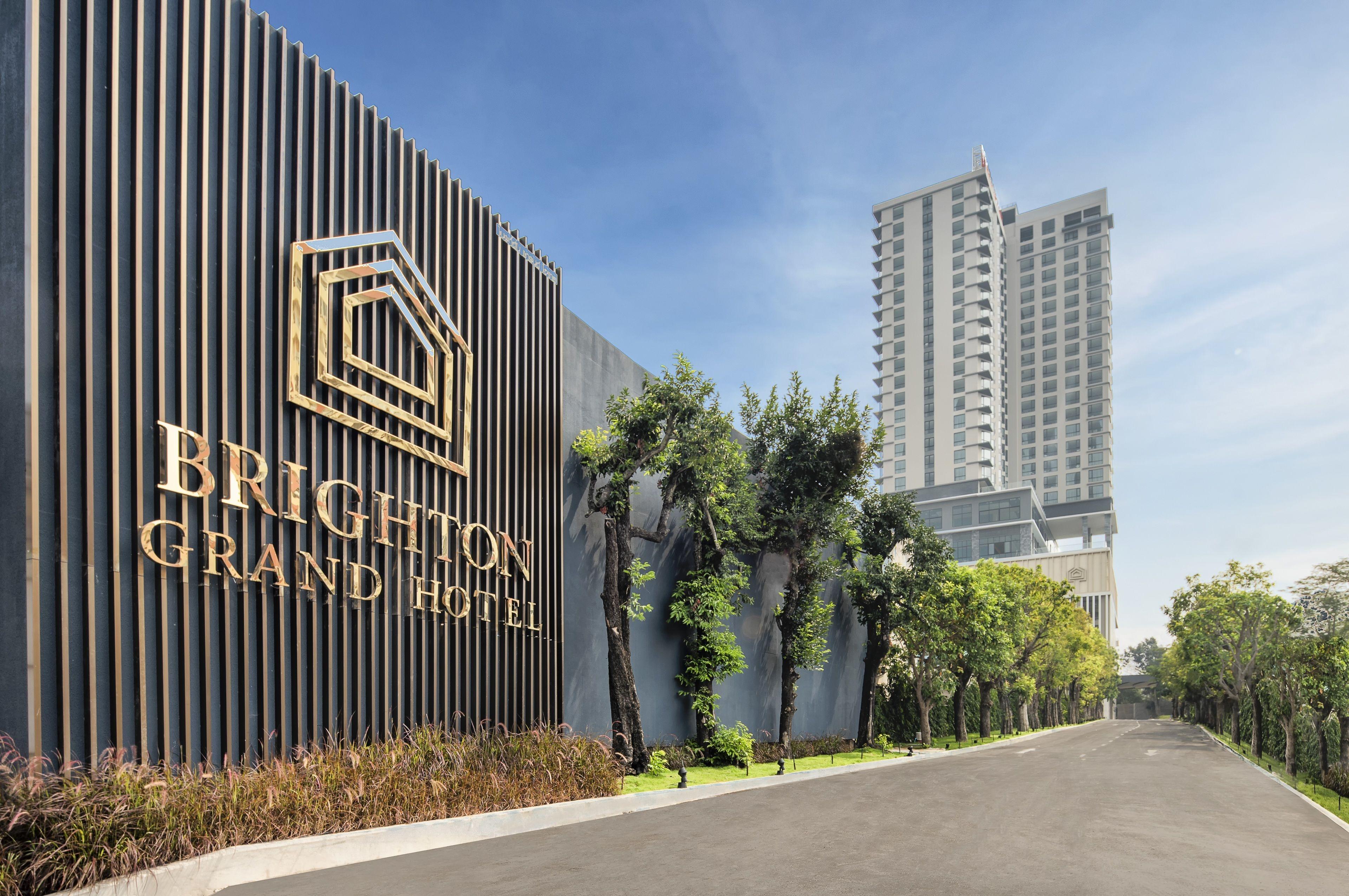 Hotel Brighton Grand & Convention 5*
