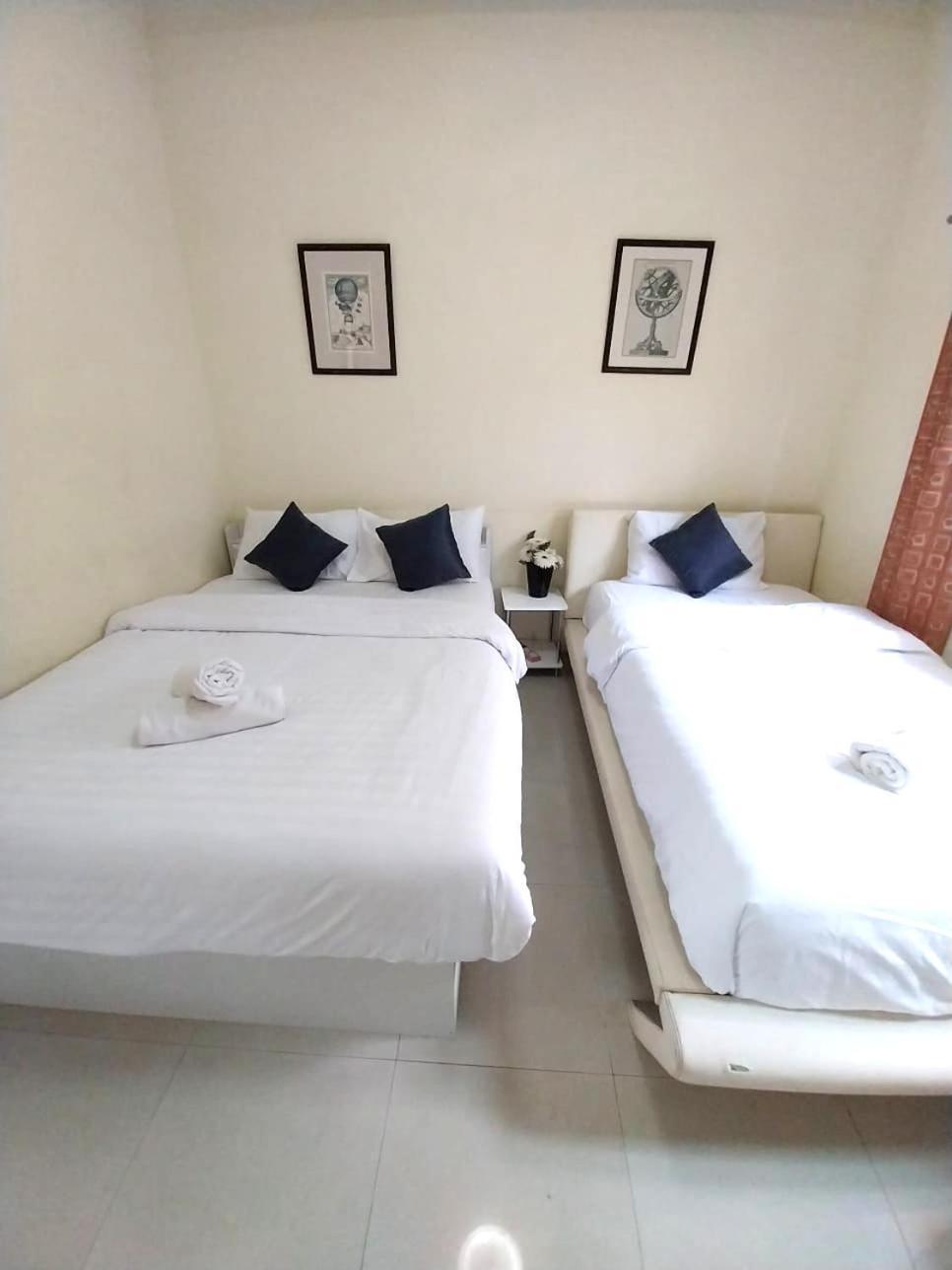 Happy N Joy Pool Near Jomtien On Thepprasit Road *