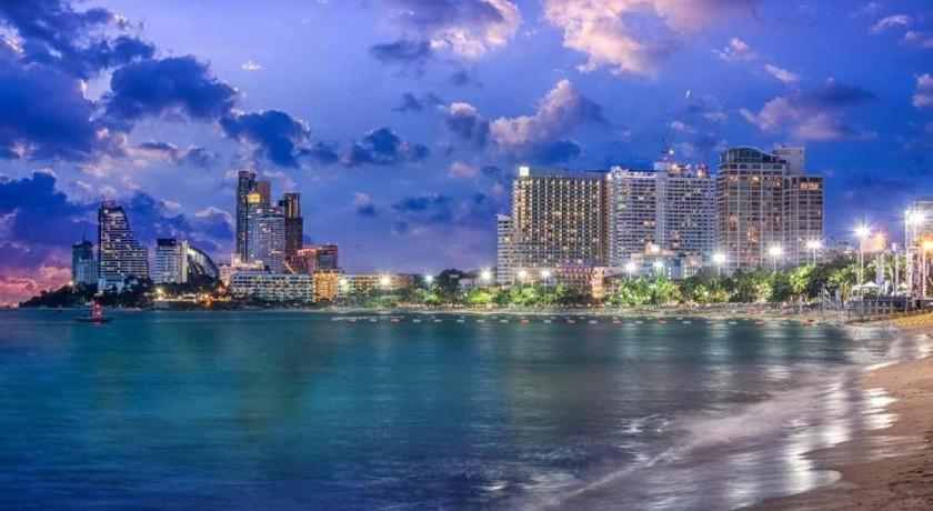 Hotel Punyapha Place Pattaya