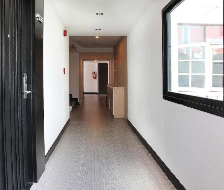 Punyapha Place Hotel