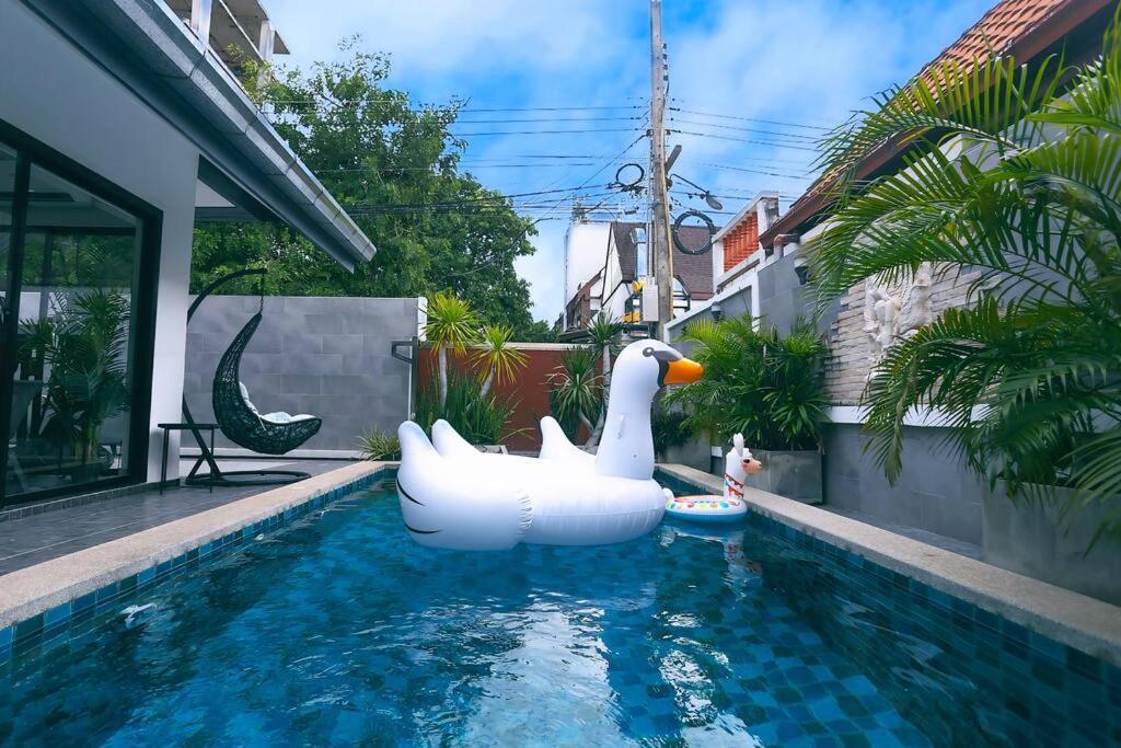 Villa Luxury Pool Center C8 - 4 Bedroom