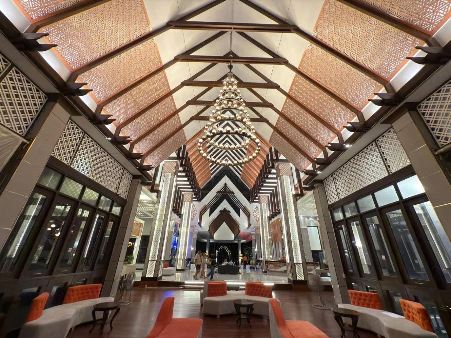 Resort Garden Cliff And Pattaya