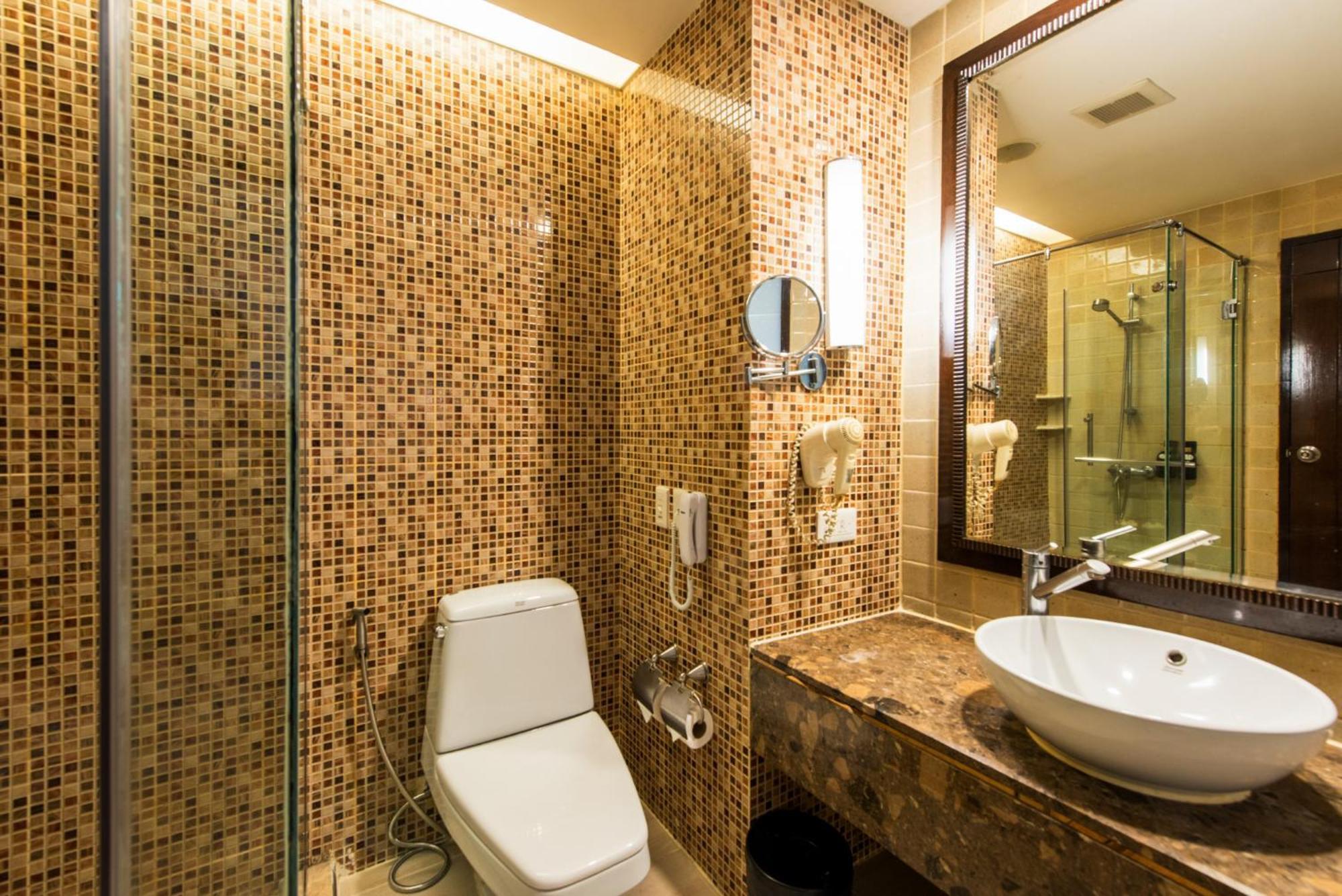 Garden Cliff And Pattaya