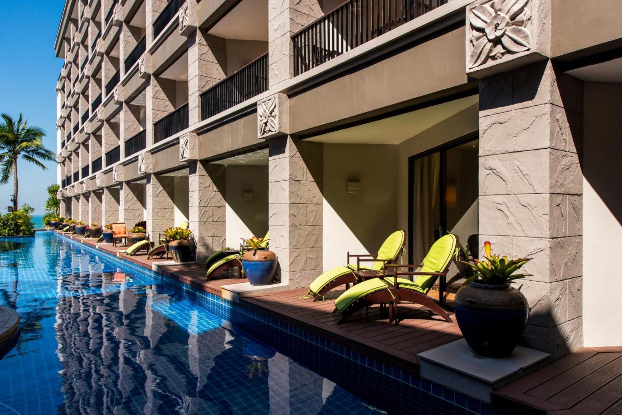 Resort Garden Cliff And Pattaya