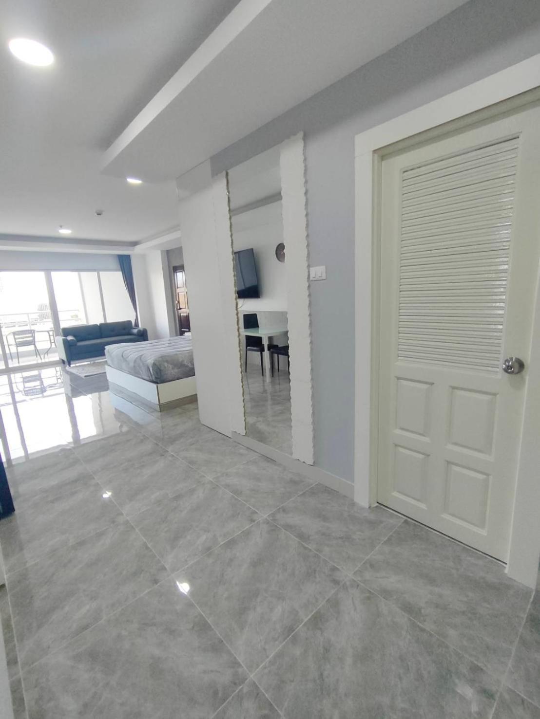 Apartment View Talay6 By Blue Ocean