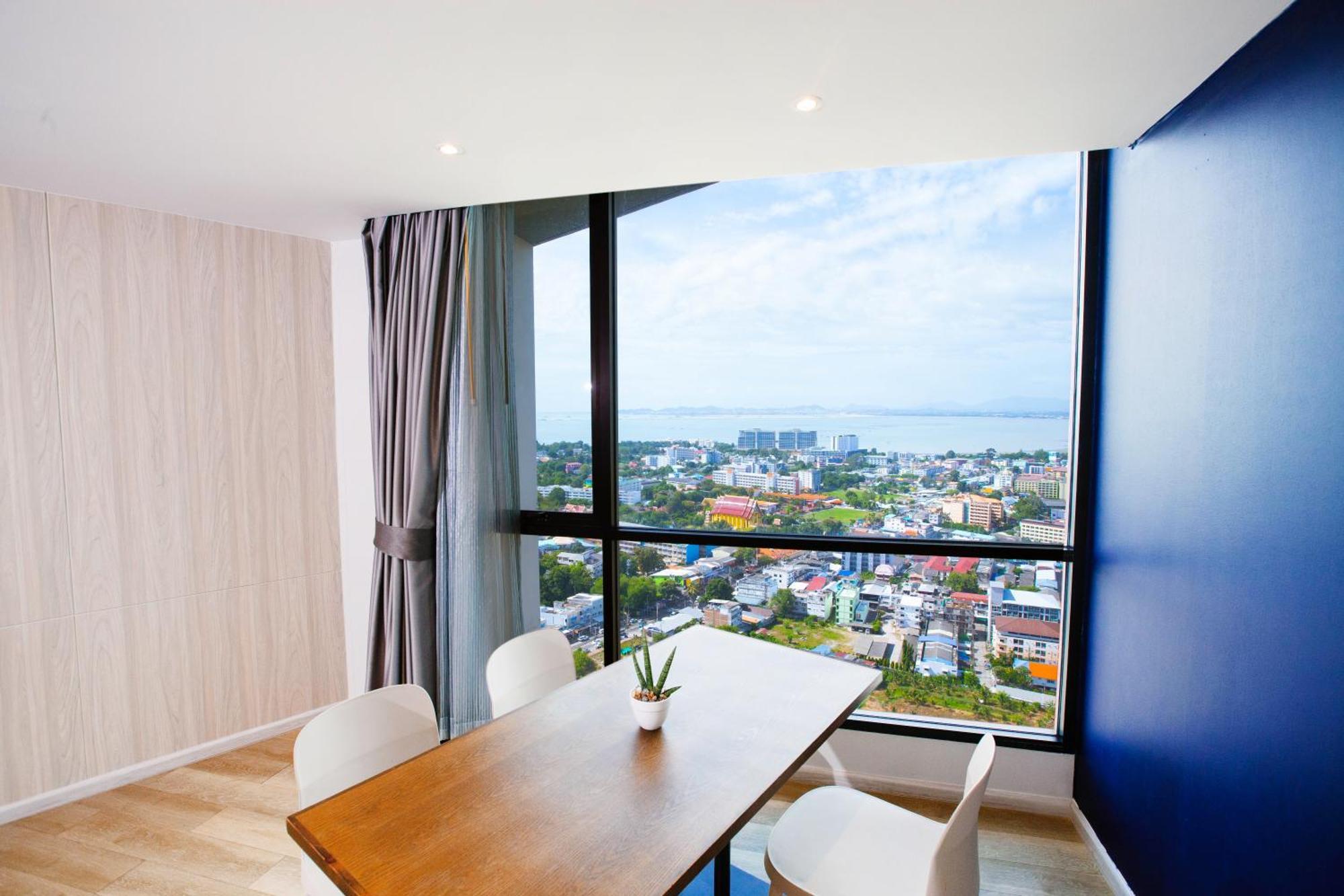 Brighton Grand & Convention Pattaya