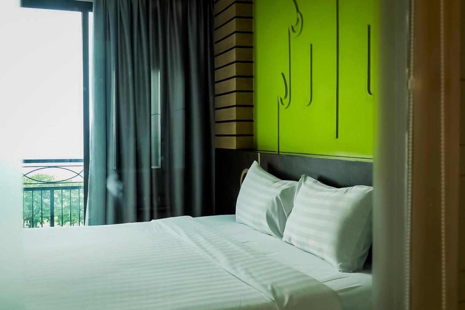 โรงแรม Bay Jomtien 5*