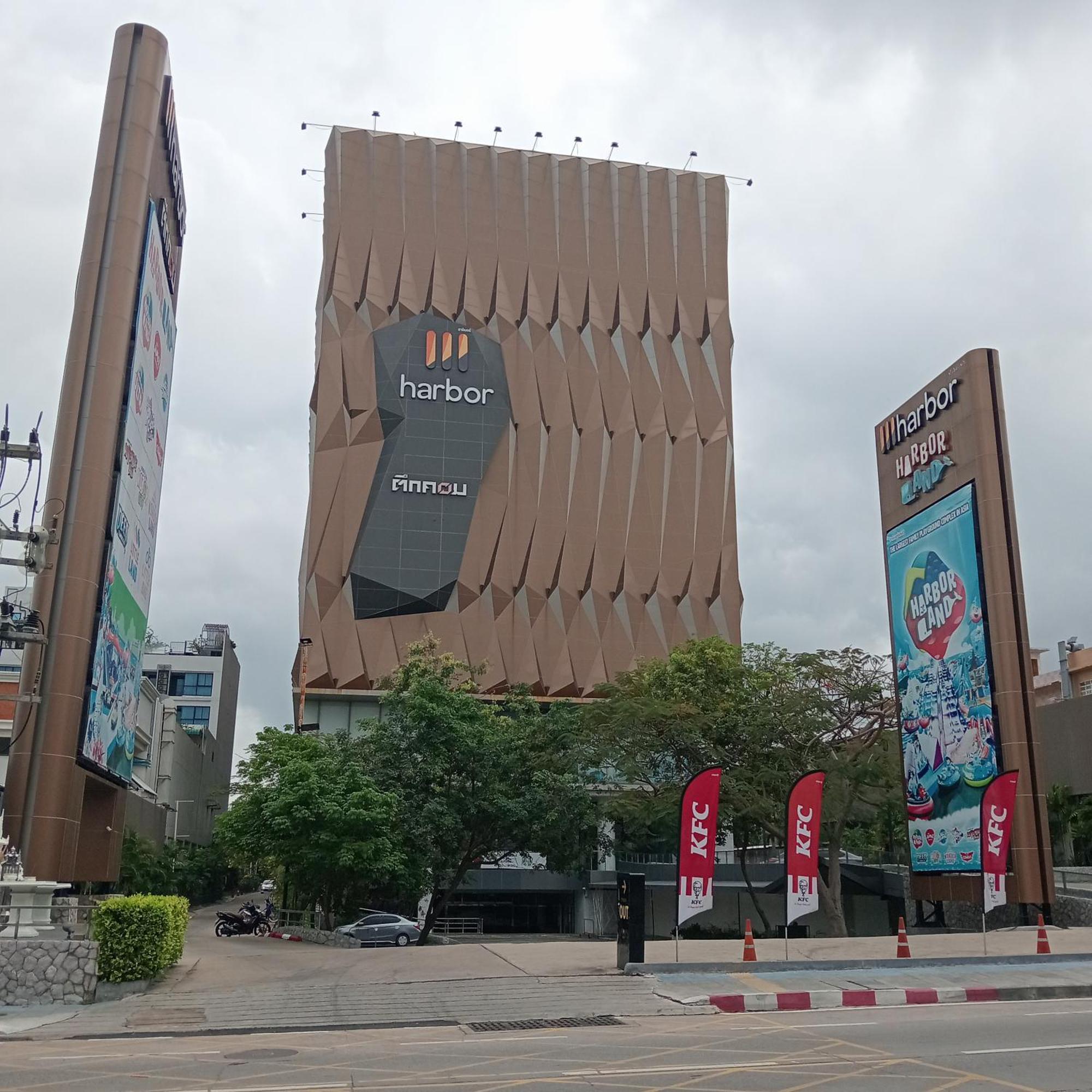 , & Coworking Pattaya