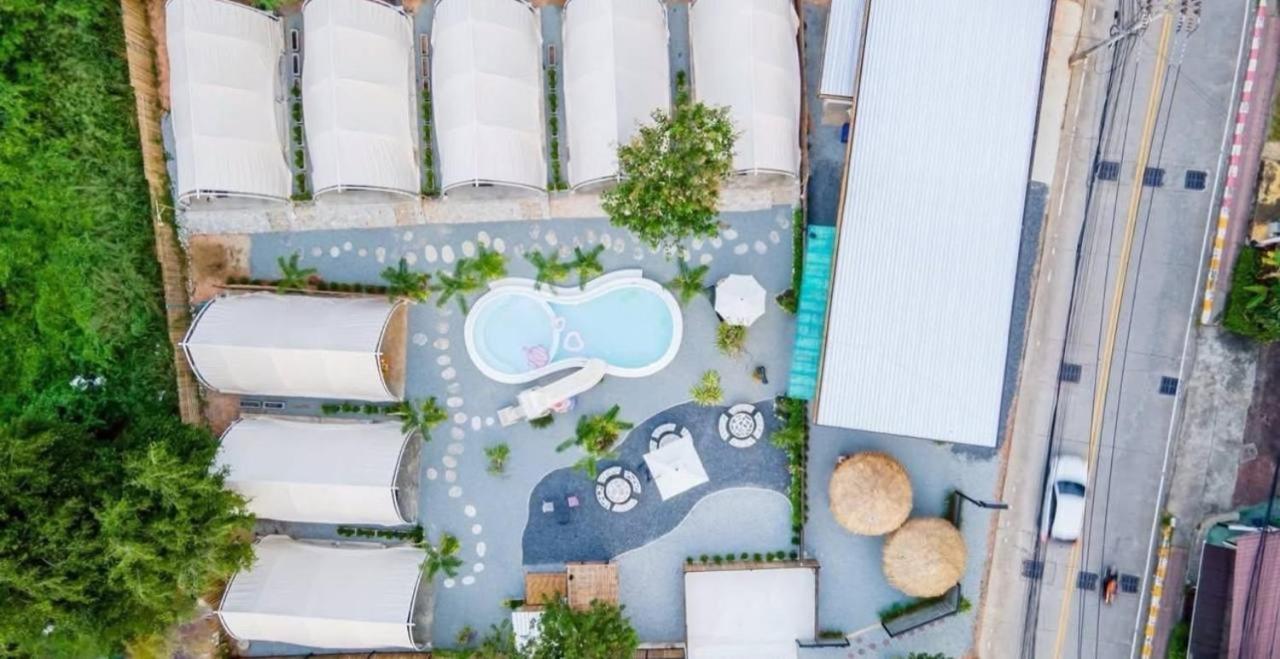 Kingdom Glamping *