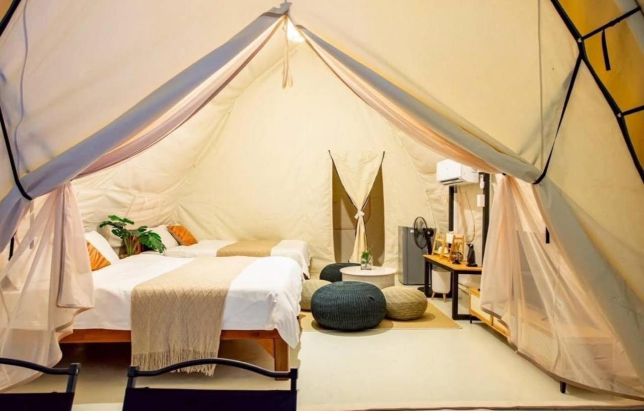 ที่ตั้งแคมป์ Kingdom Glamping