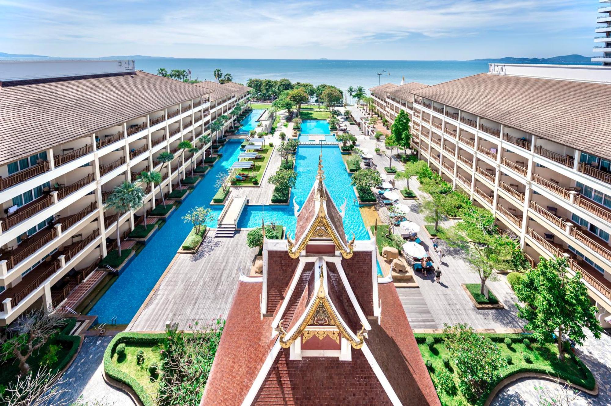 The Heritage Beachfront 4* Pattaya